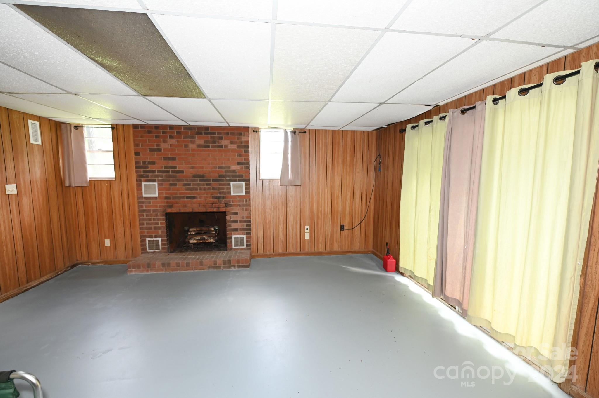 Hillsdale - Residential