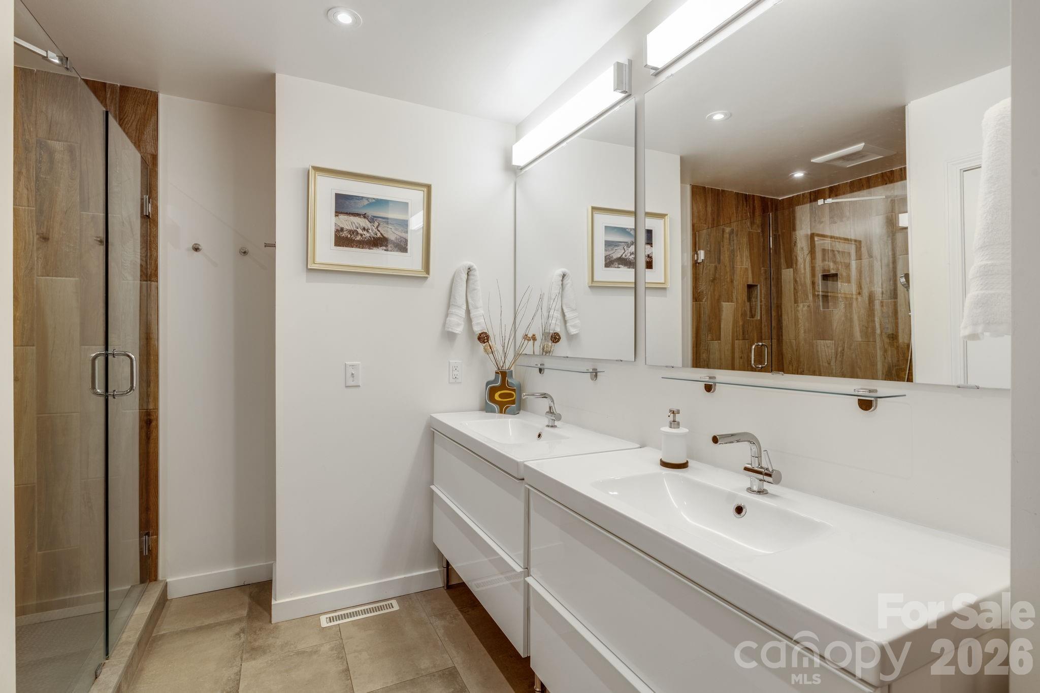 Hodge Hill Acres - Residential