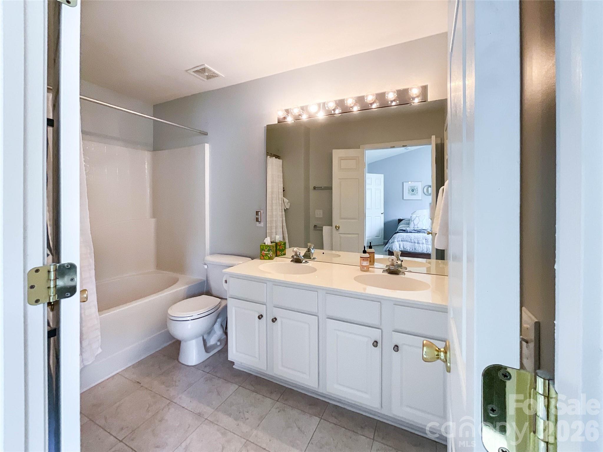 Beverly Crest - Residential