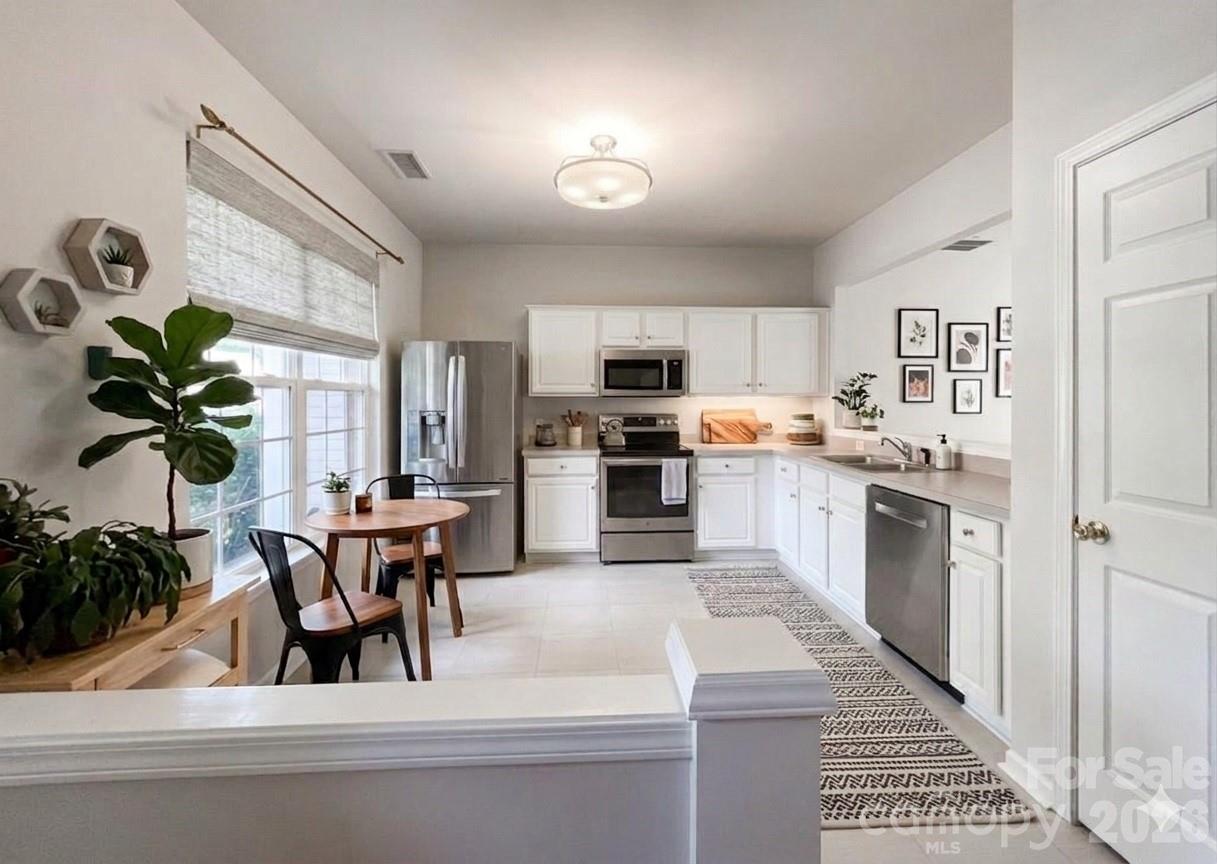Beverly Crest - Residential