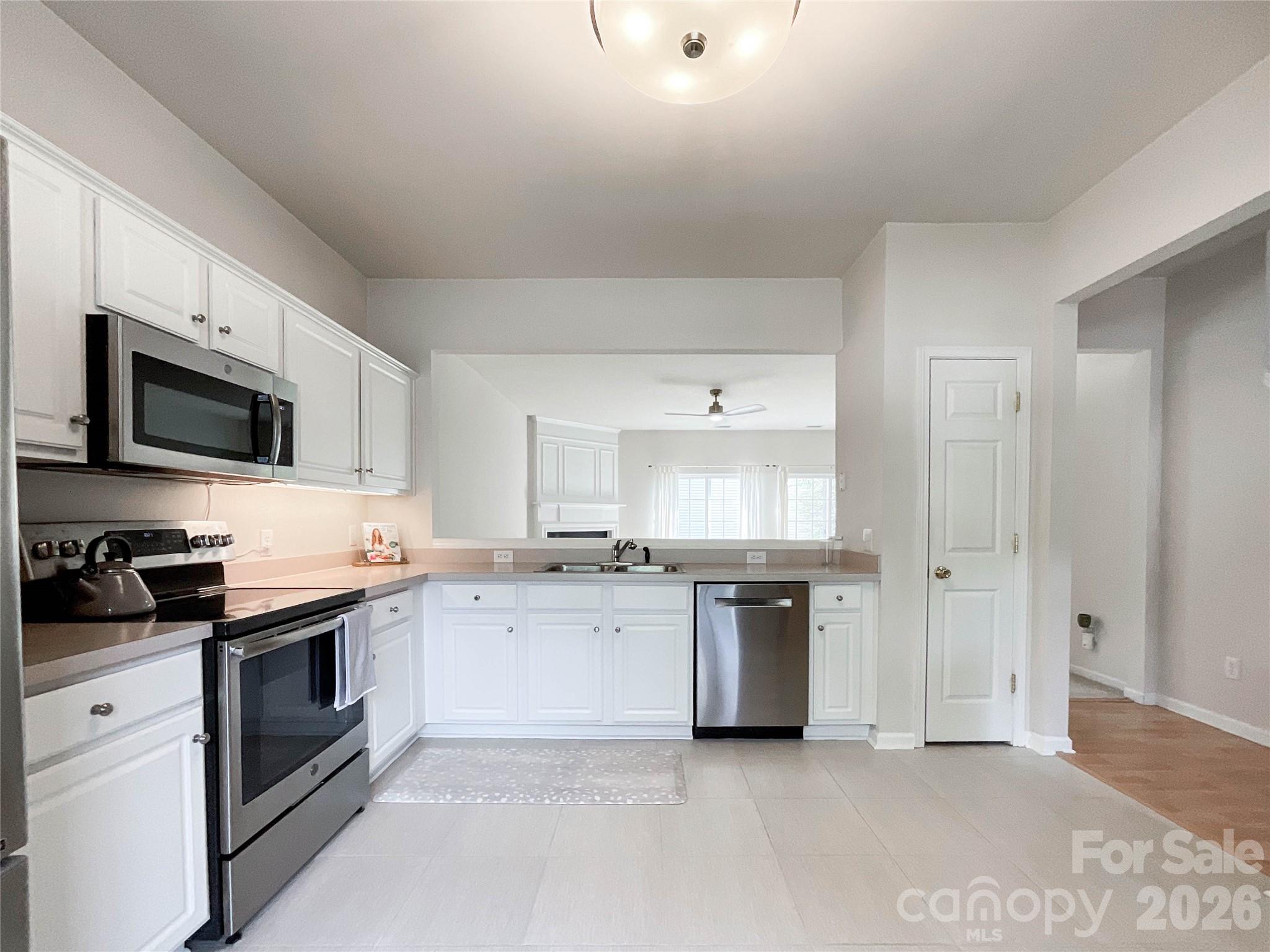 Beverly Crest - Residential