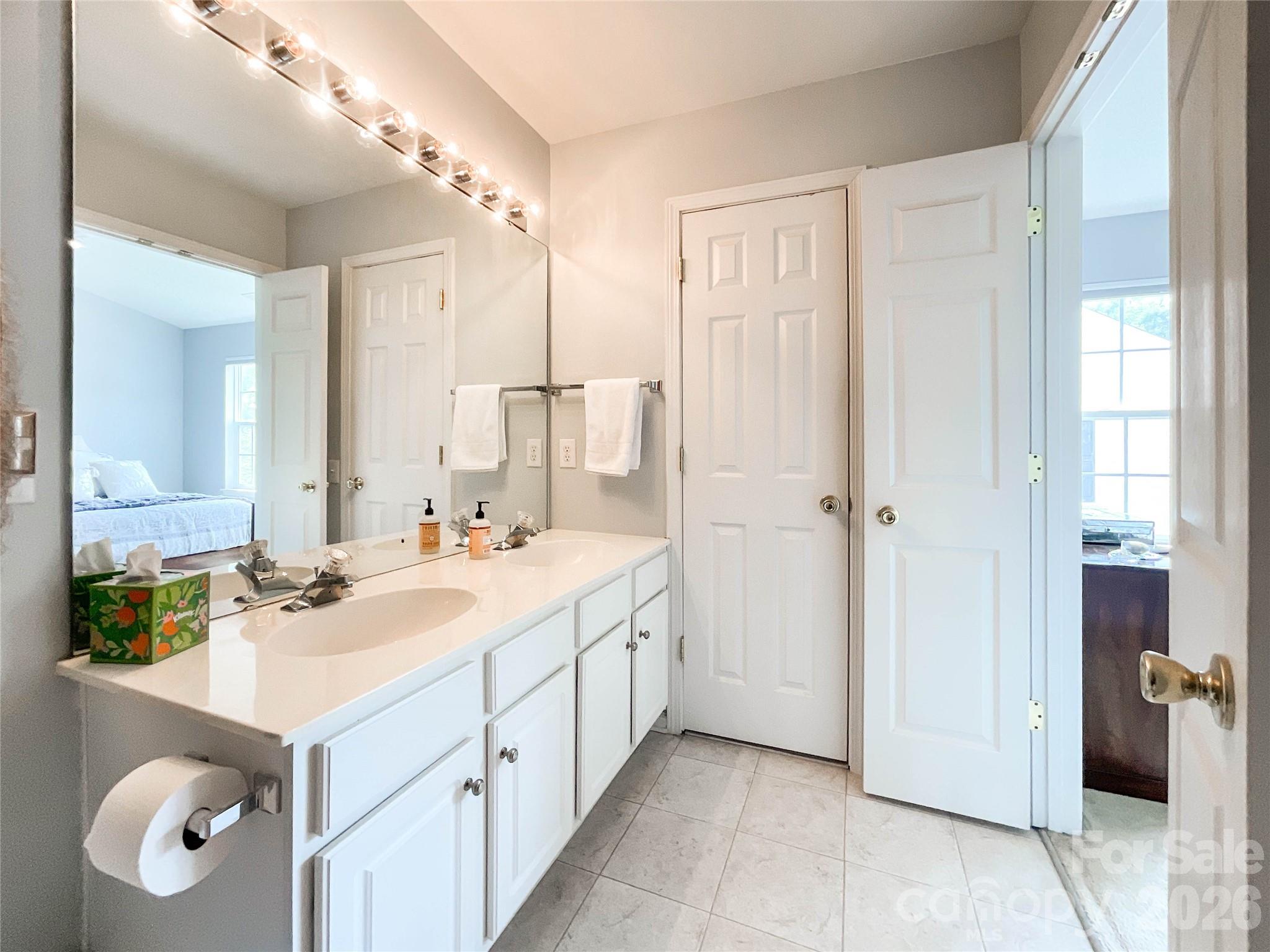 Beverly Crest - Residential