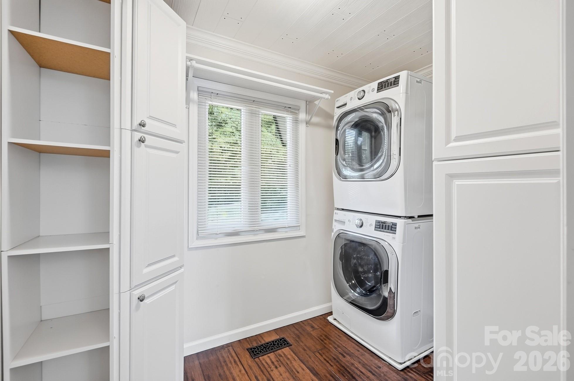 Tega Cay - Residential