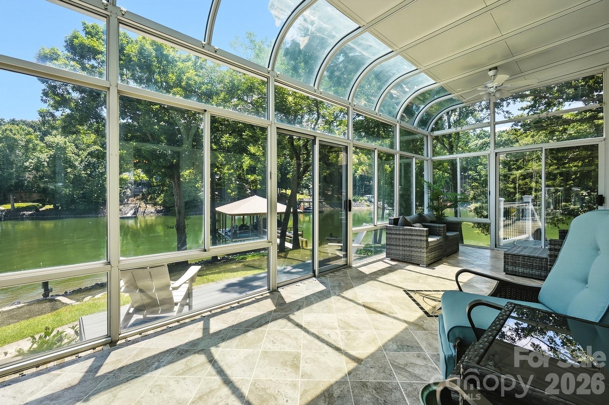 Tega Cay - Residential
