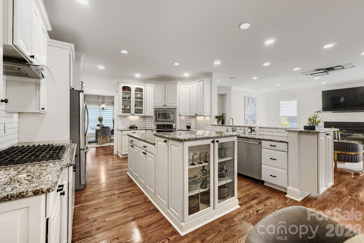 Providence Country Club - Residential