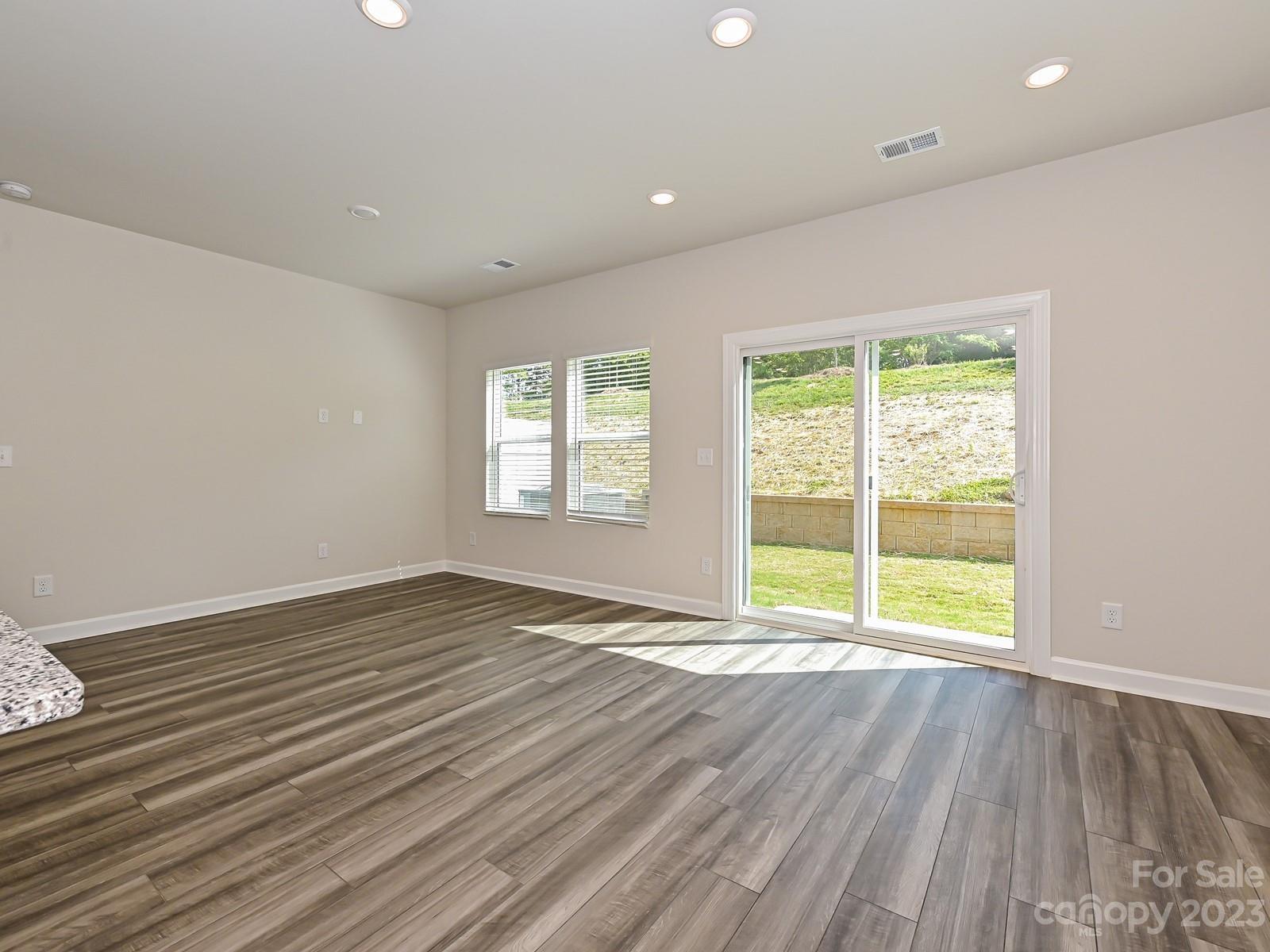 Ashe Downs Townhomes - Residential
