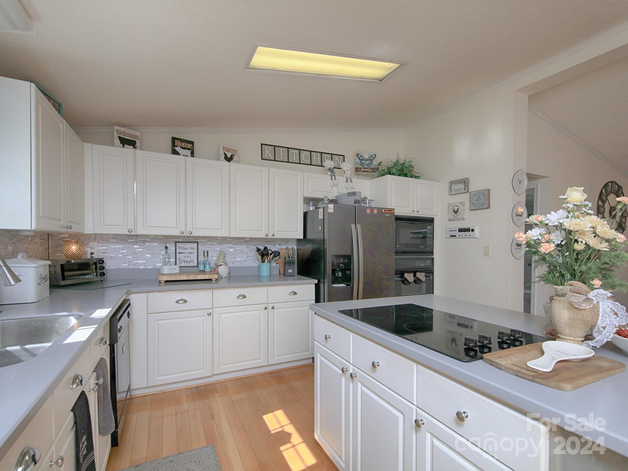 Pinnacle View - Residential