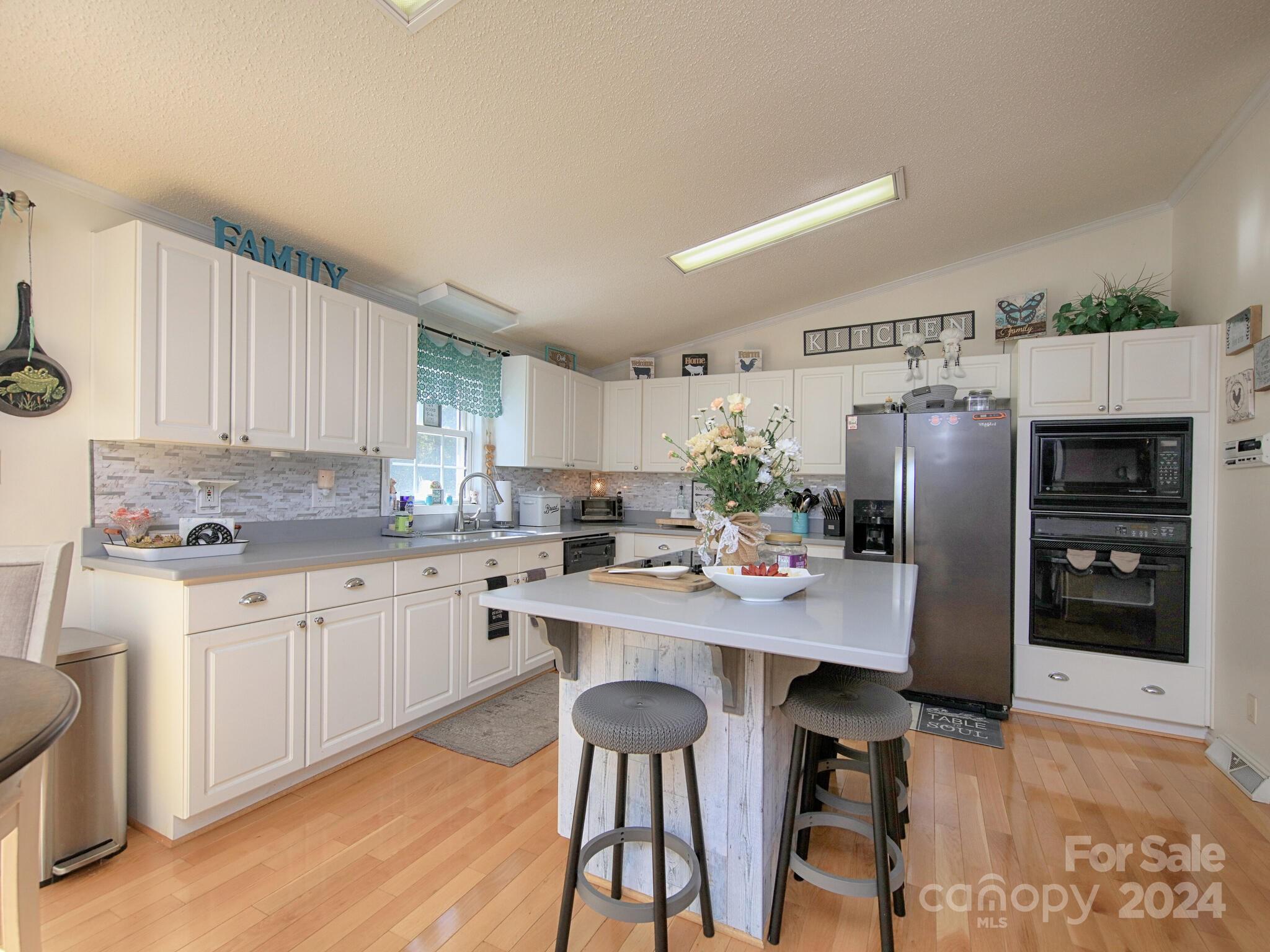Pinnacle View - Residential