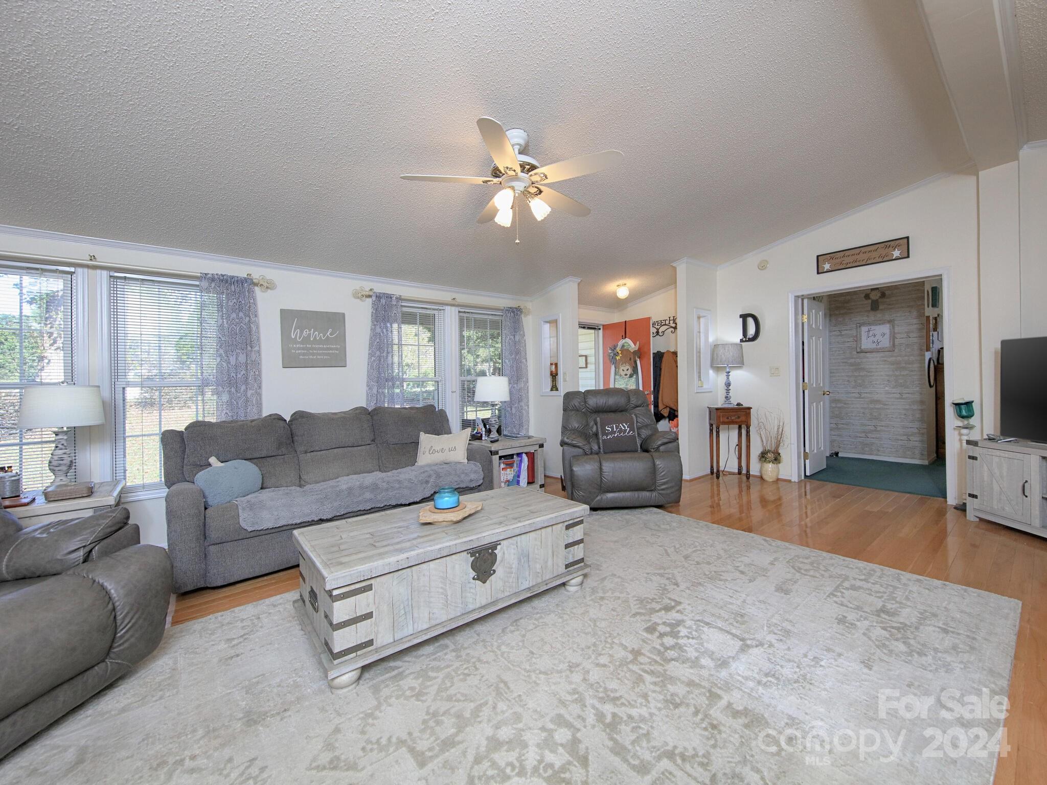 Pinnacle View - Residential