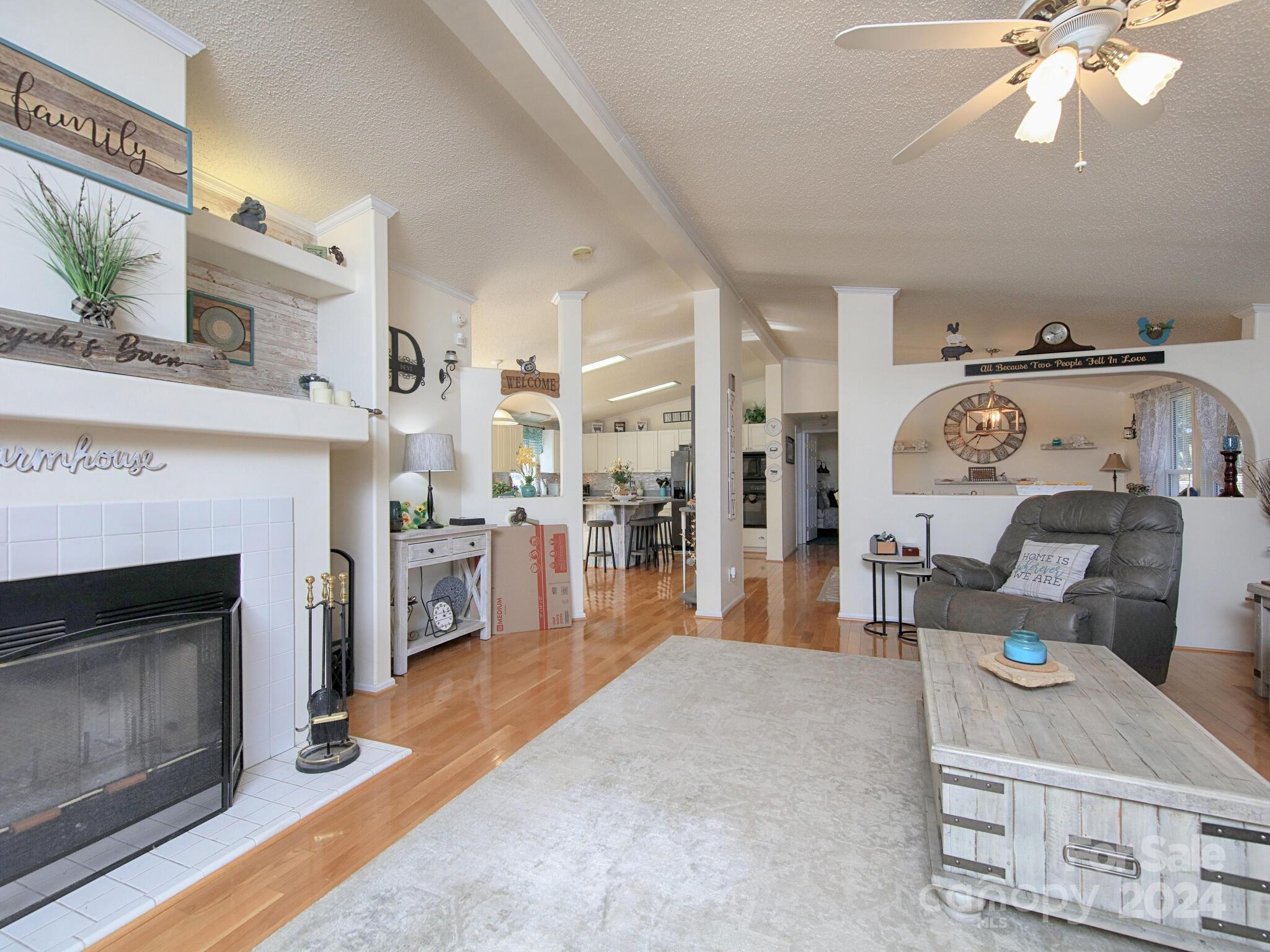 Pinnacle View - Residential
