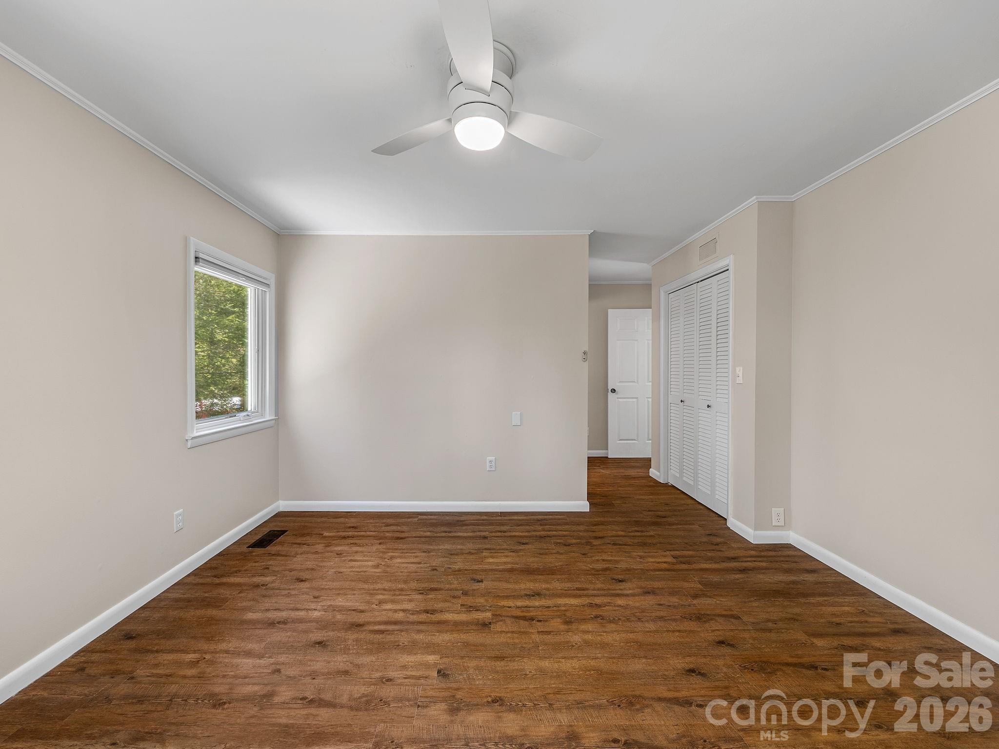 Persimmon Hill - Residential