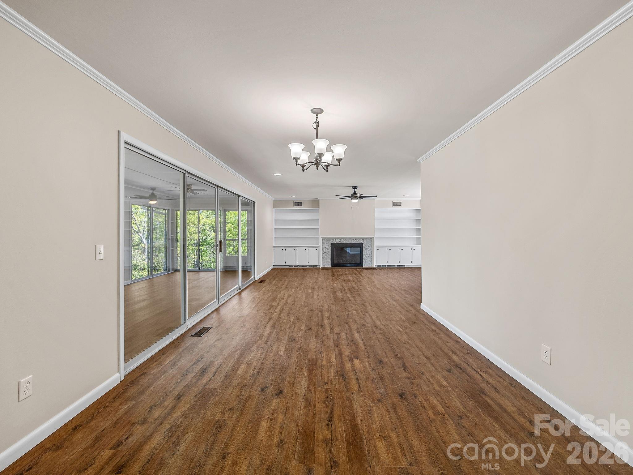 Persimmon Hill - Residential
