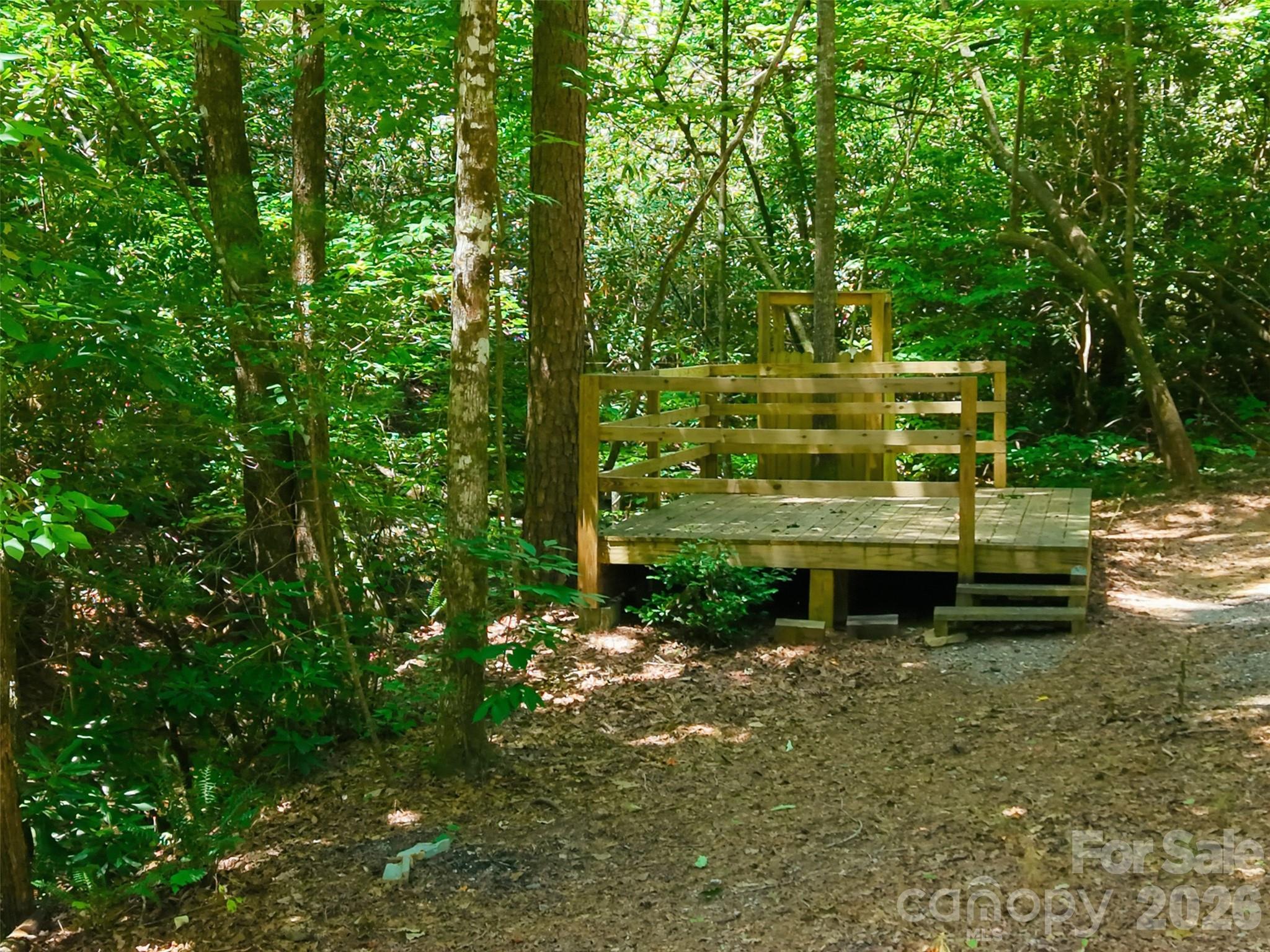 Ridge Creek - Land