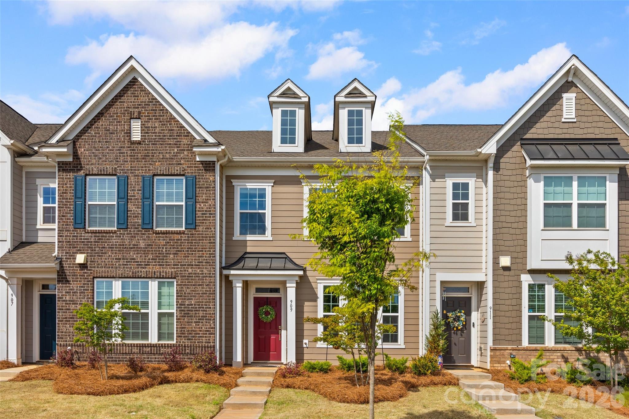 Elizabeth - Residential