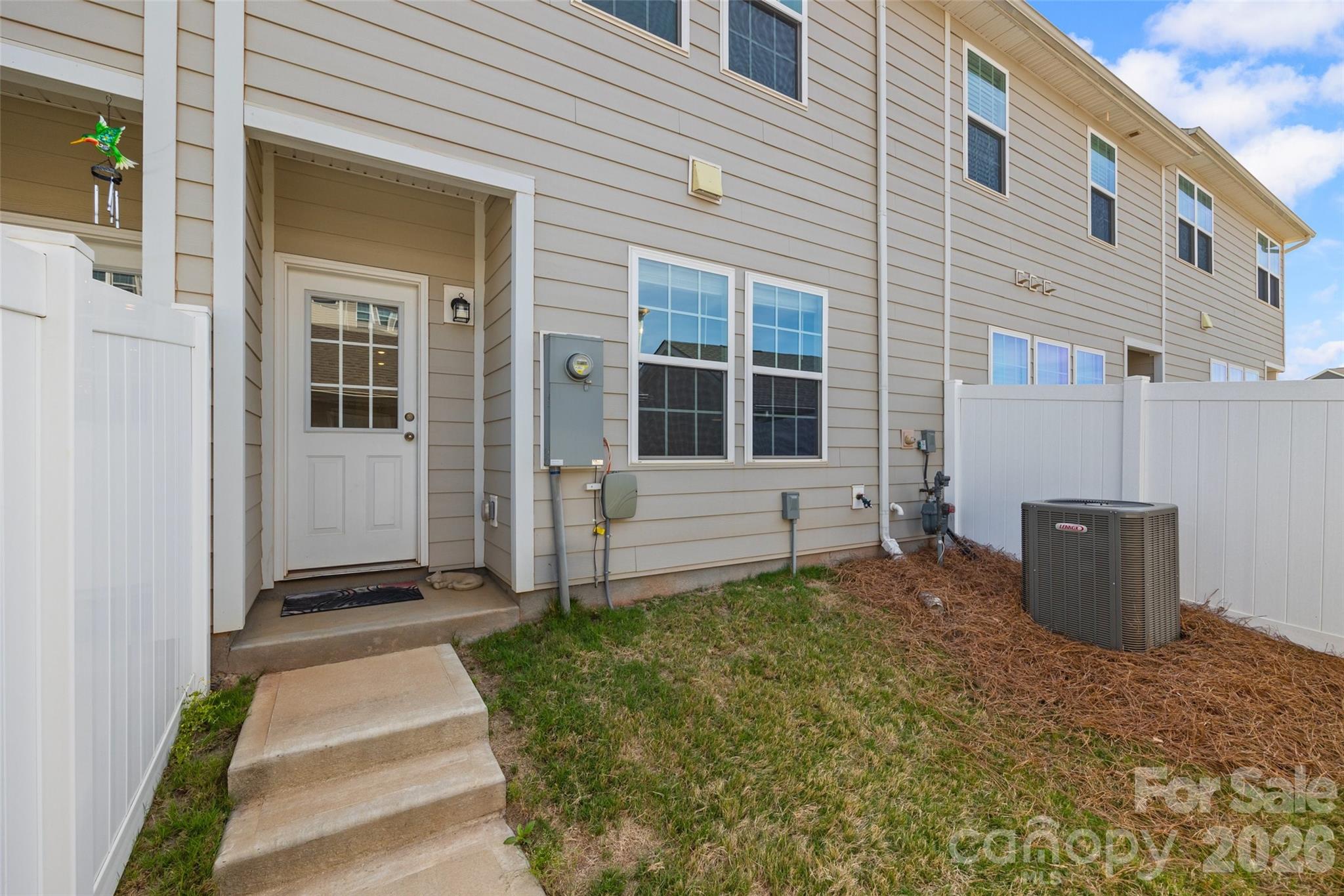 Elizabeth - Residential