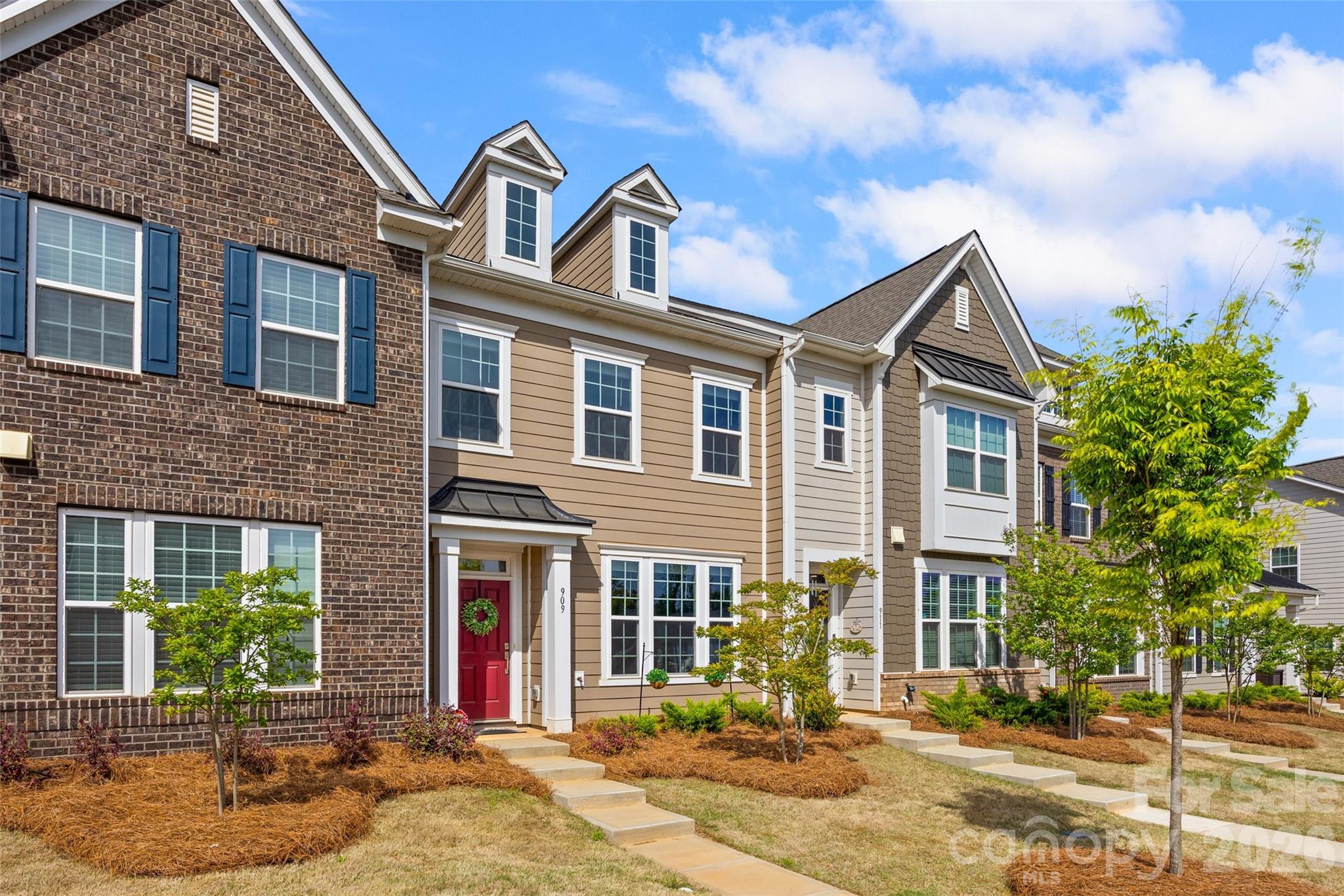 Elizabeth - Residential