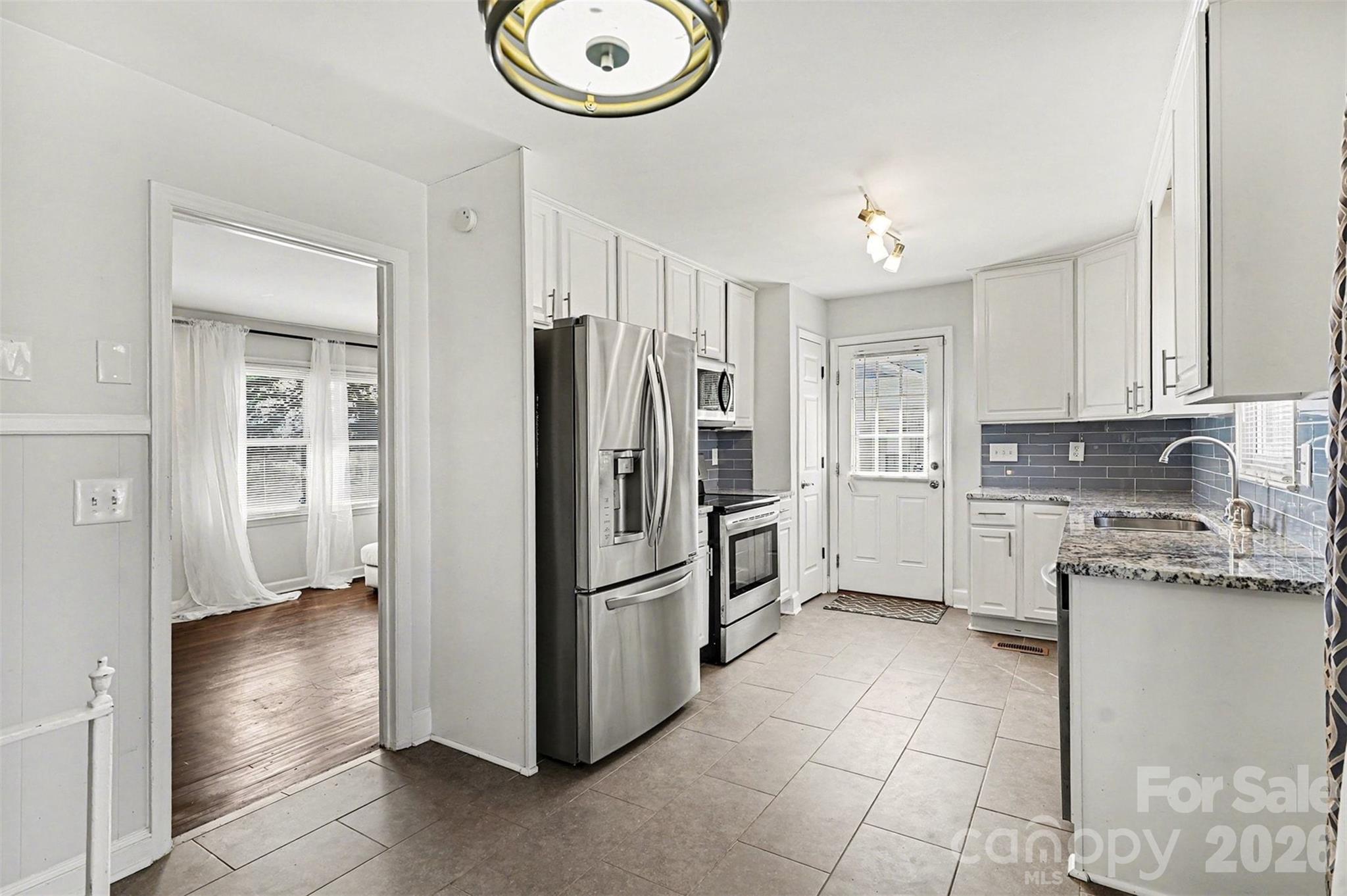 Colony Acres - Residential