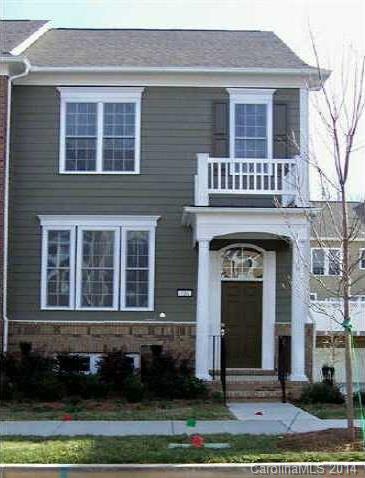 Great Baxter Village End Unit Town Home! 2 Car Garage! 3 Bedrooms, including 2 master suites, 3.5 baths, hardwoods on main, gourmet kitchen with stainless steel appliances, granite countertops, island, & ceramic tile backsplash!  Don't miss this great opportunity!