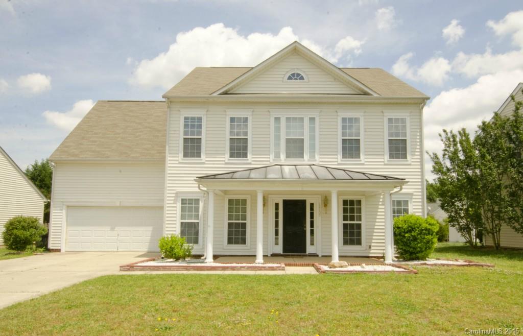 Close to shopping, schools, entertainment, library, etc. Come see this home! Dining room, living room or office on main, great room that opens to kitchen with bar top counter and breakfast nook. Laundry on main! Upstairs are three bedrooms (including large master with trey ceiling) and a 20X20 bonus room over the garage. Inviting covered front porch. New roof within the next 2 weeks (end of May).