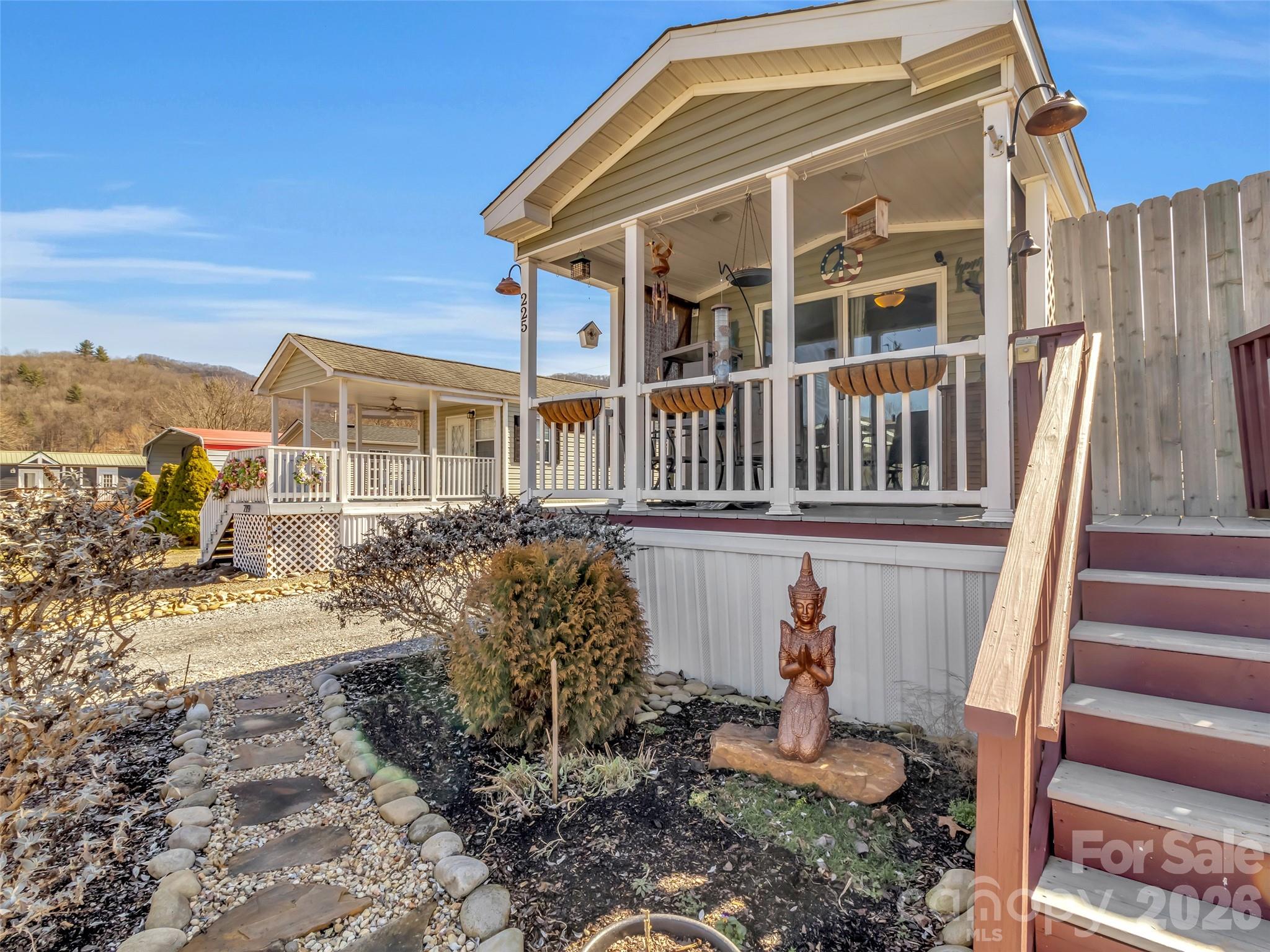 Dogwood Lakes - Residential