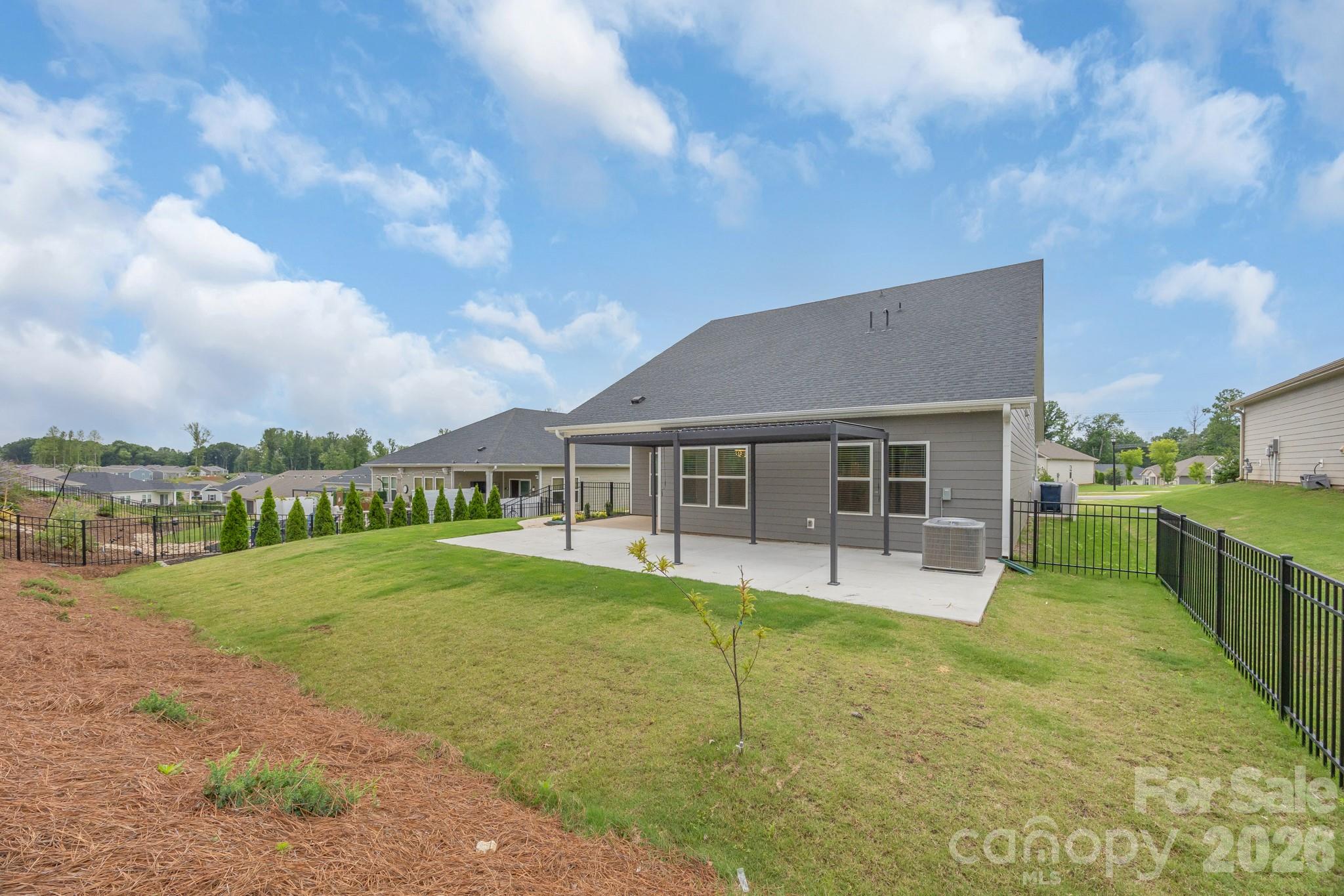 Solena at The Vineyards - Residential