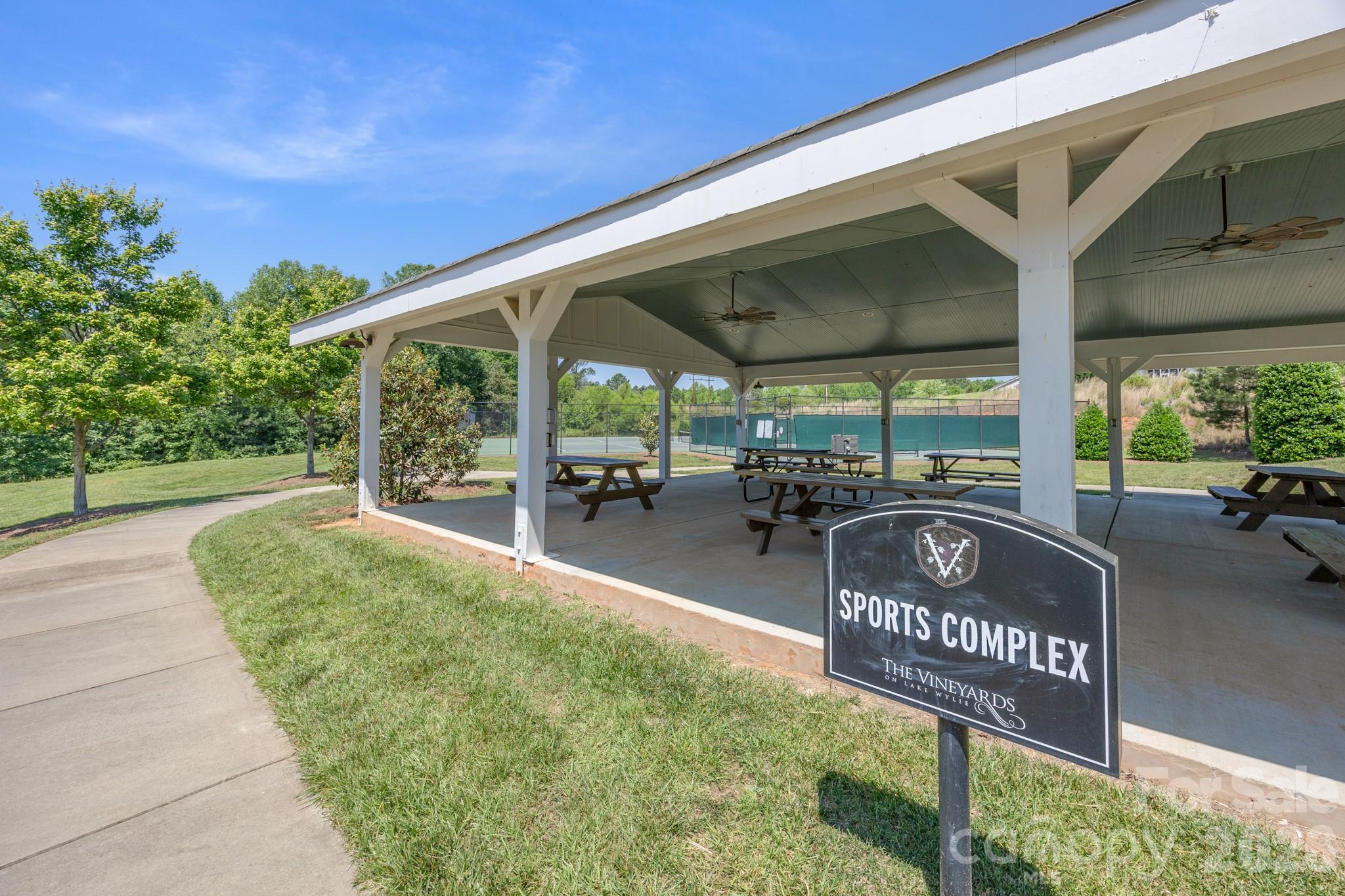 Solena at The Vineyards - Residential