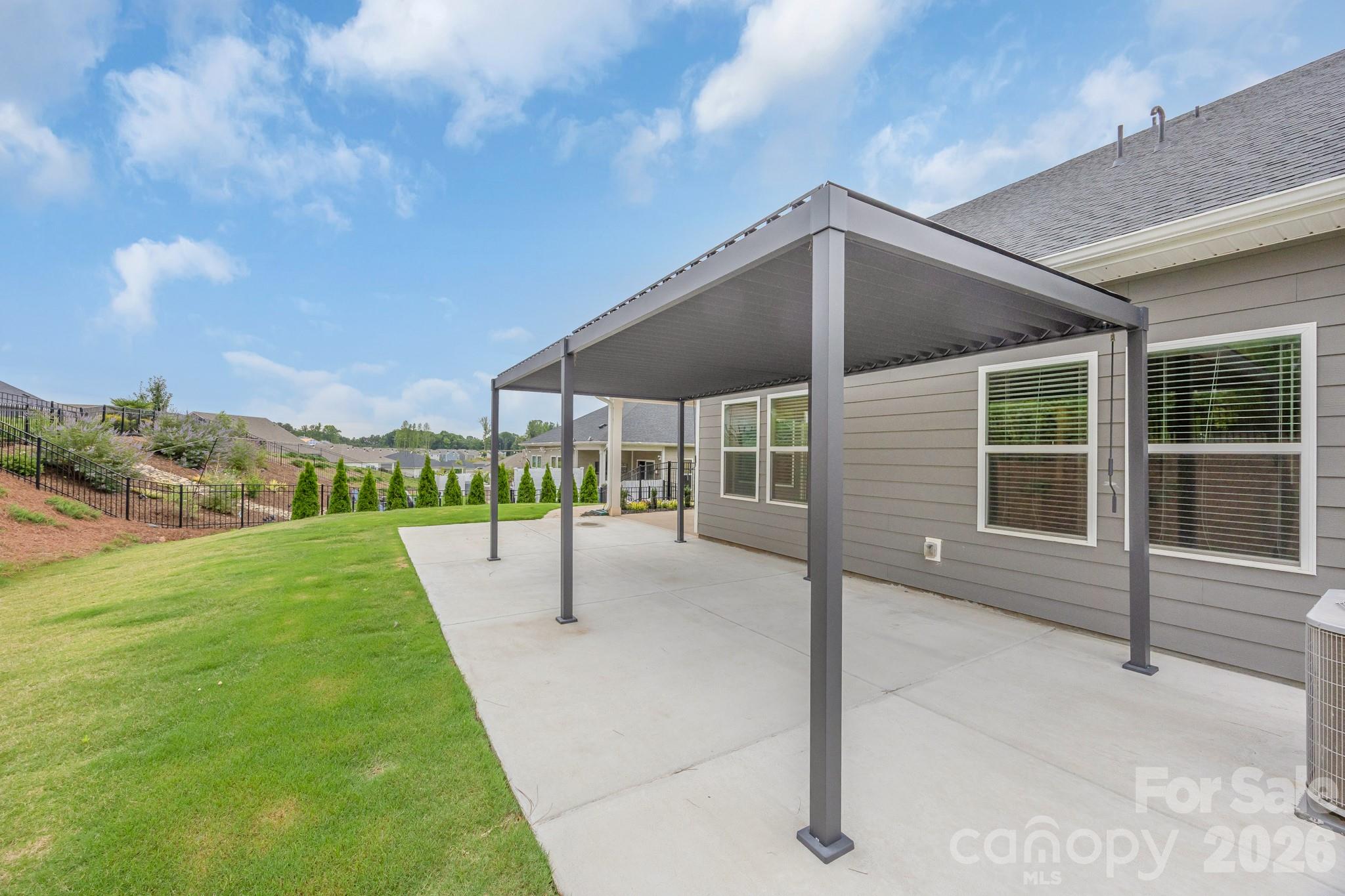 Solena at The Vineyards - Residential