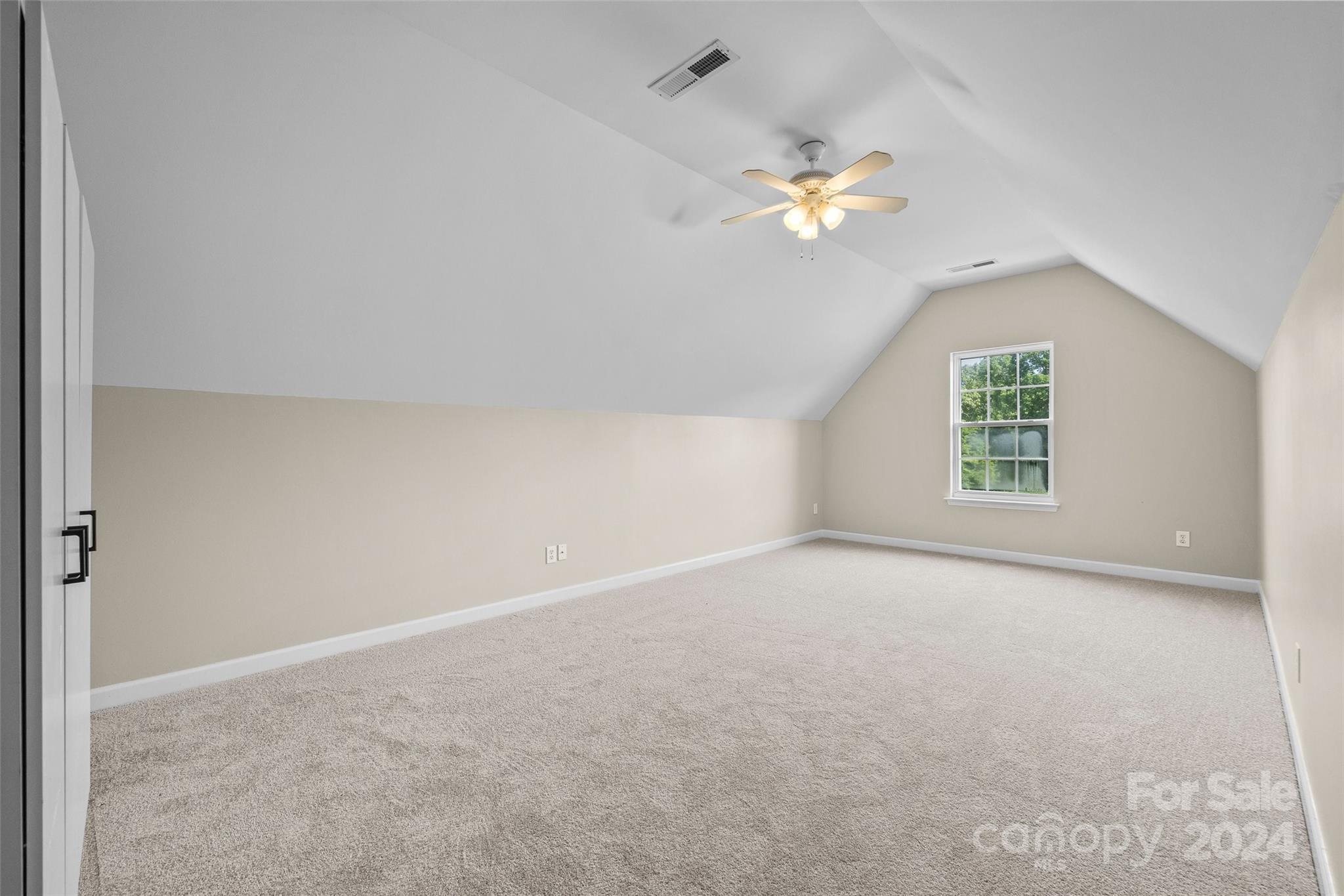 Lynnwood Farms - Residential