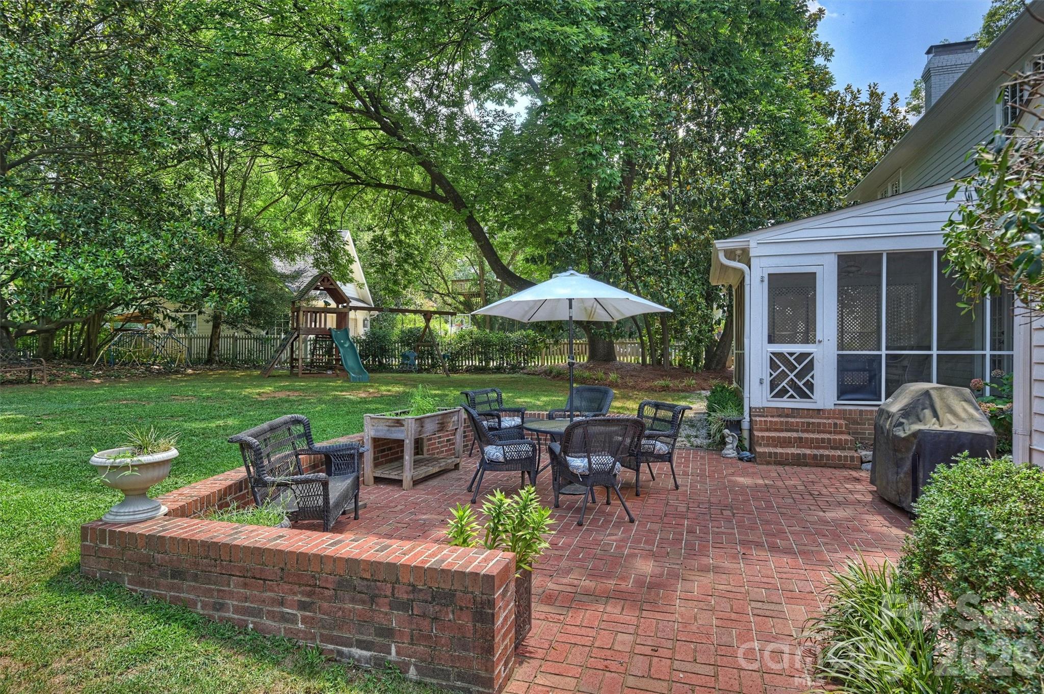 Barclay Downs - Residential