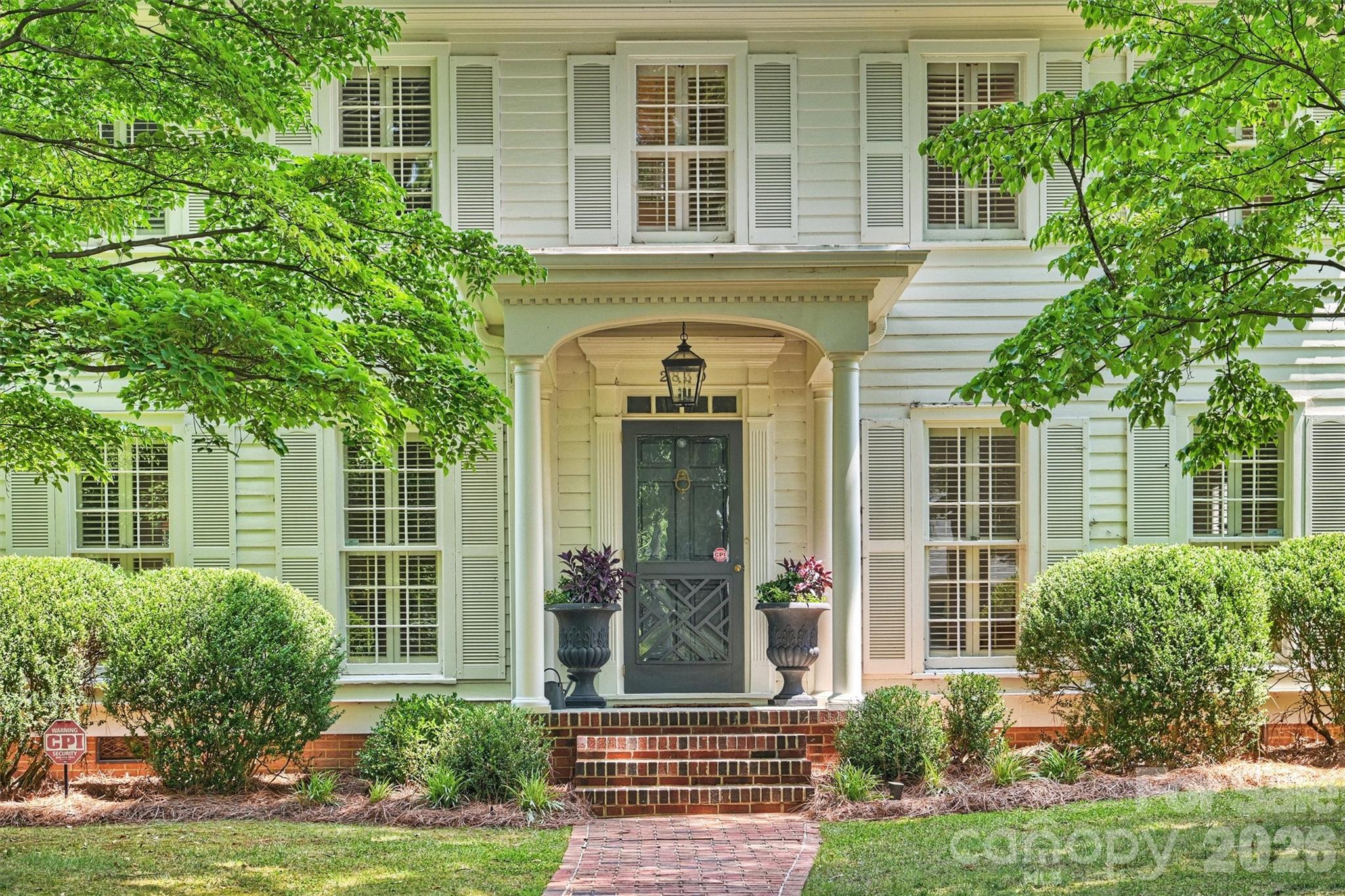 Barclay Downs - Residential