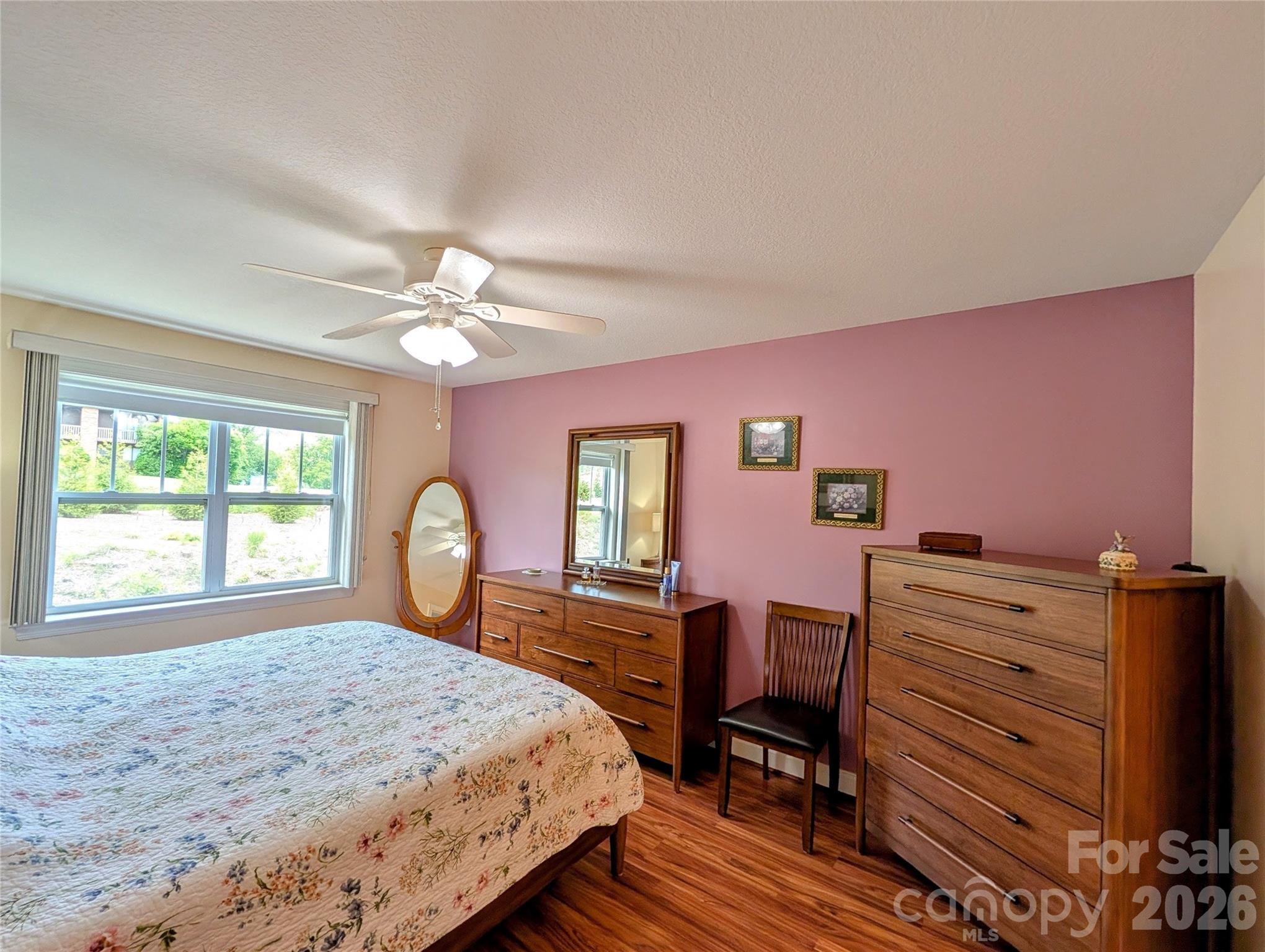 Fox Glen Condominium - Residential