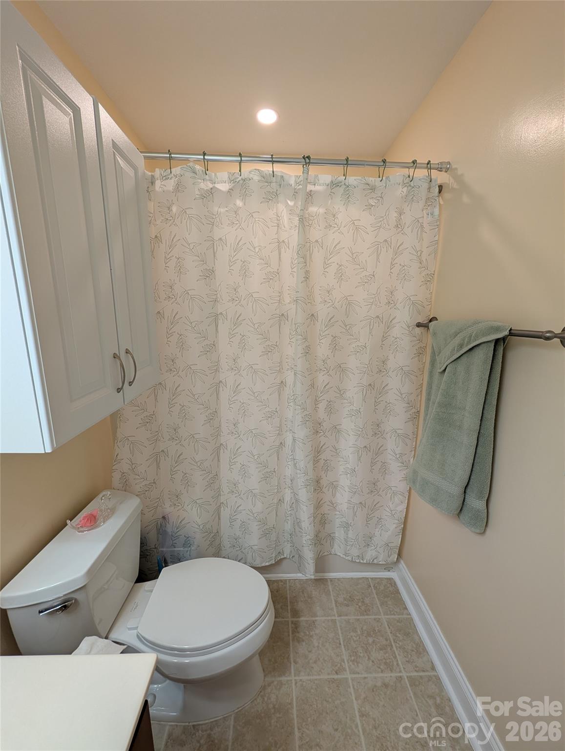 Fox Glen Condominium - Residential