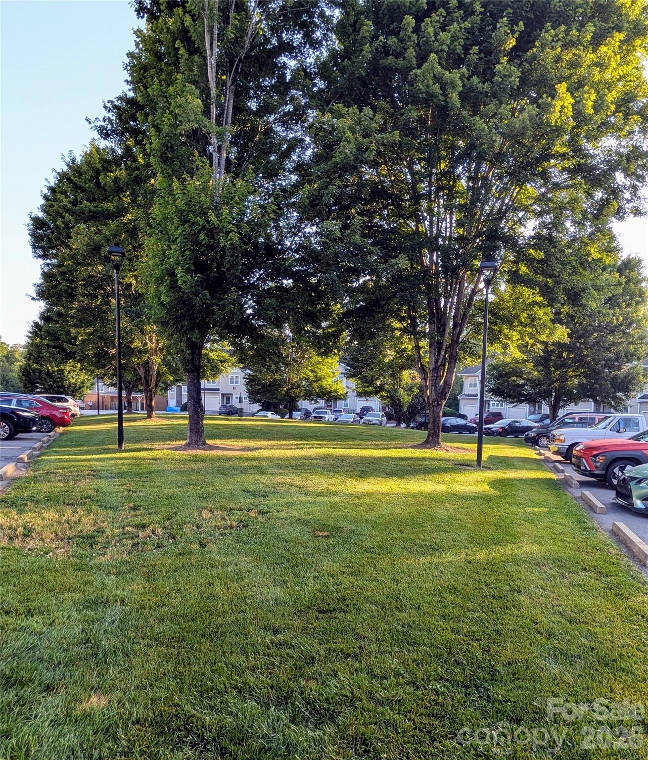 Fox Glen Condominium - Residential