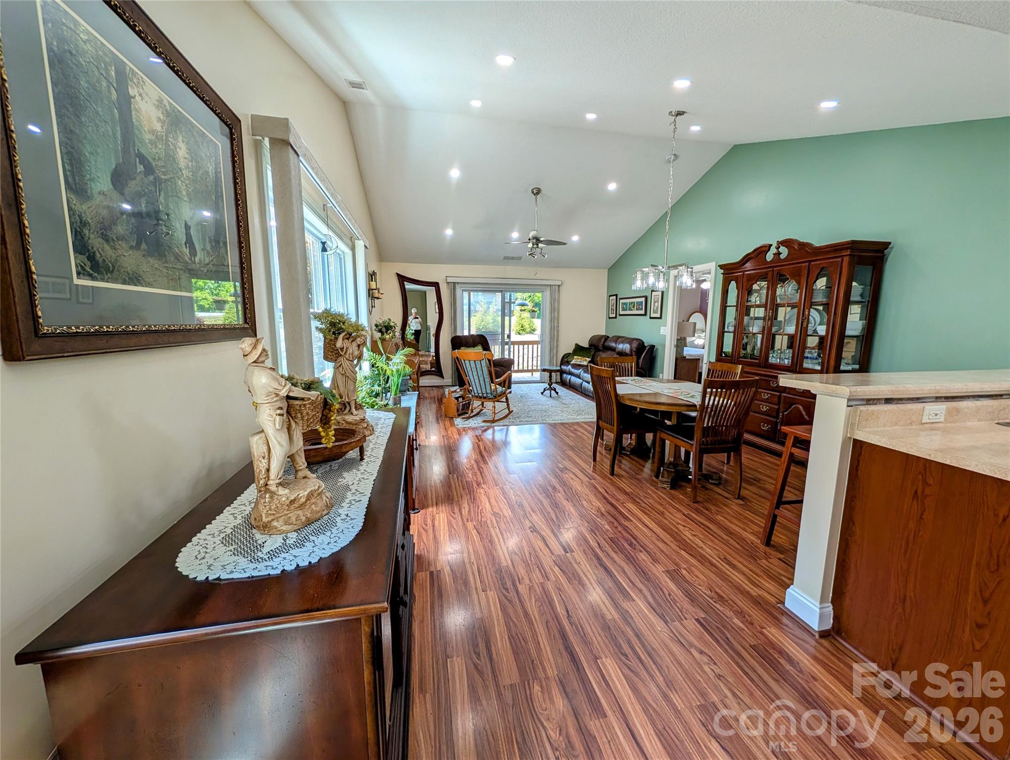 Fox Glen Condominium - Residential