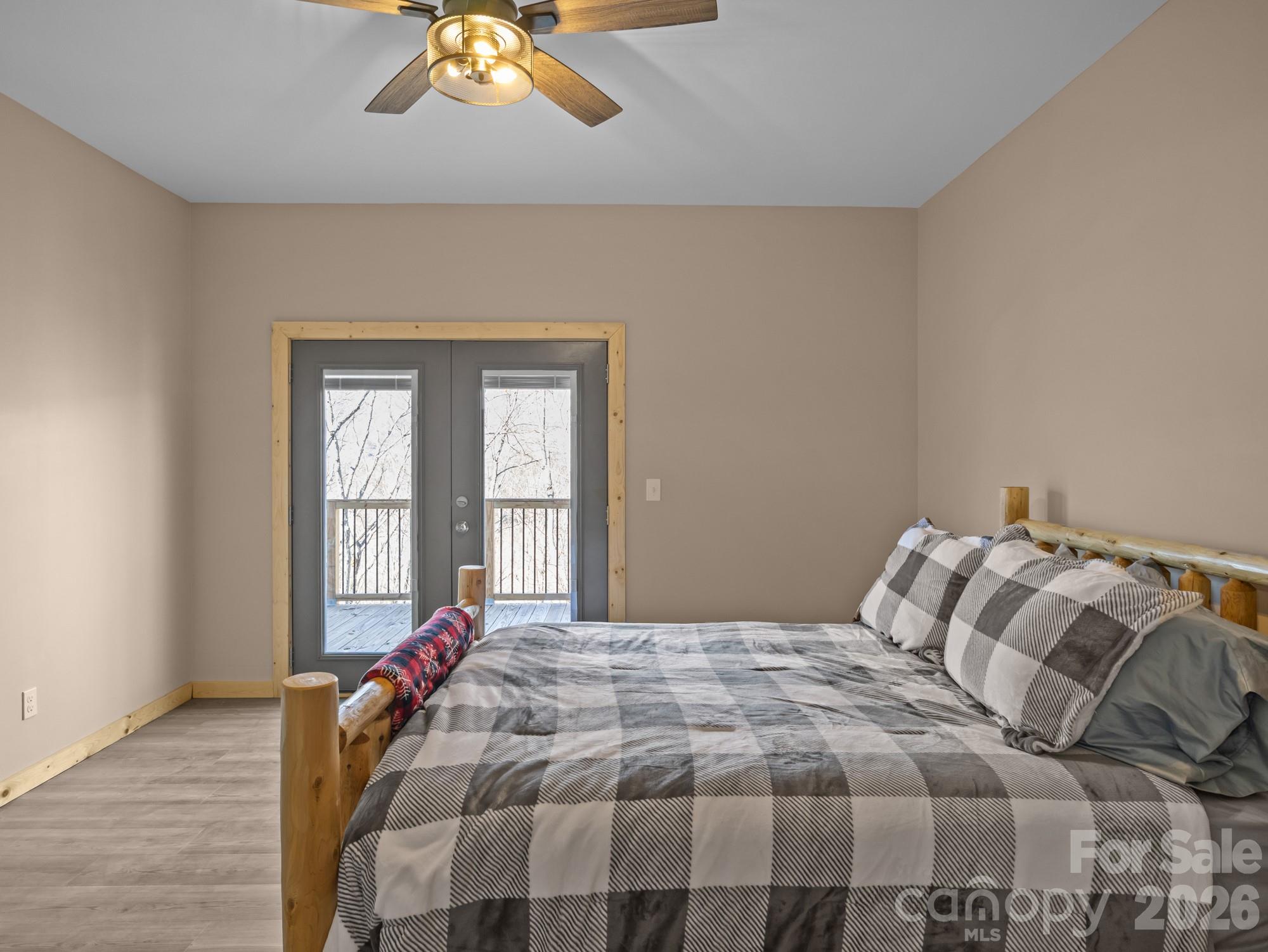 Thermal View Heights - Residential