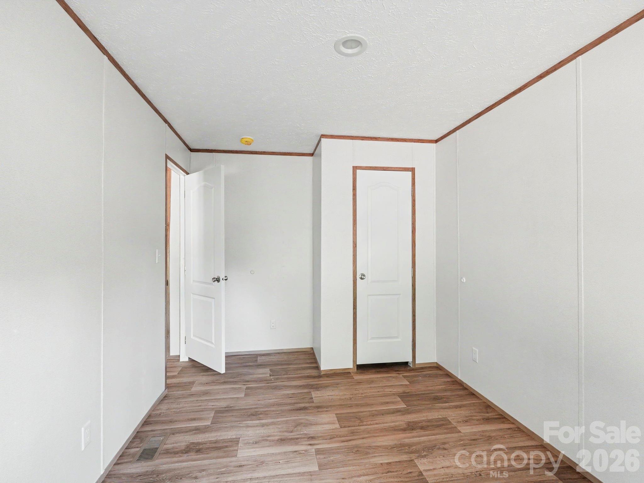 Middle Brook - Residential