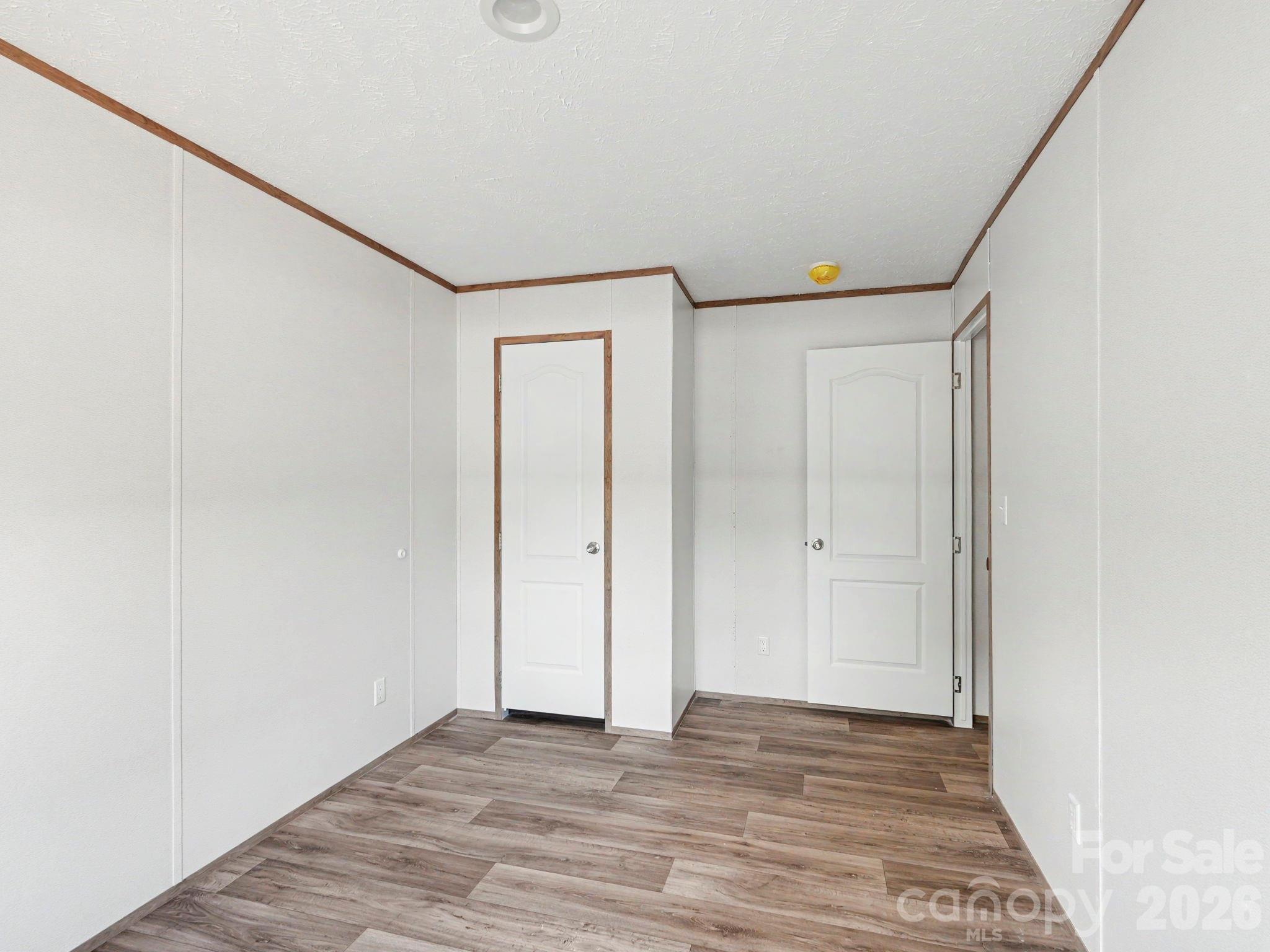 Middle Brook - Residential