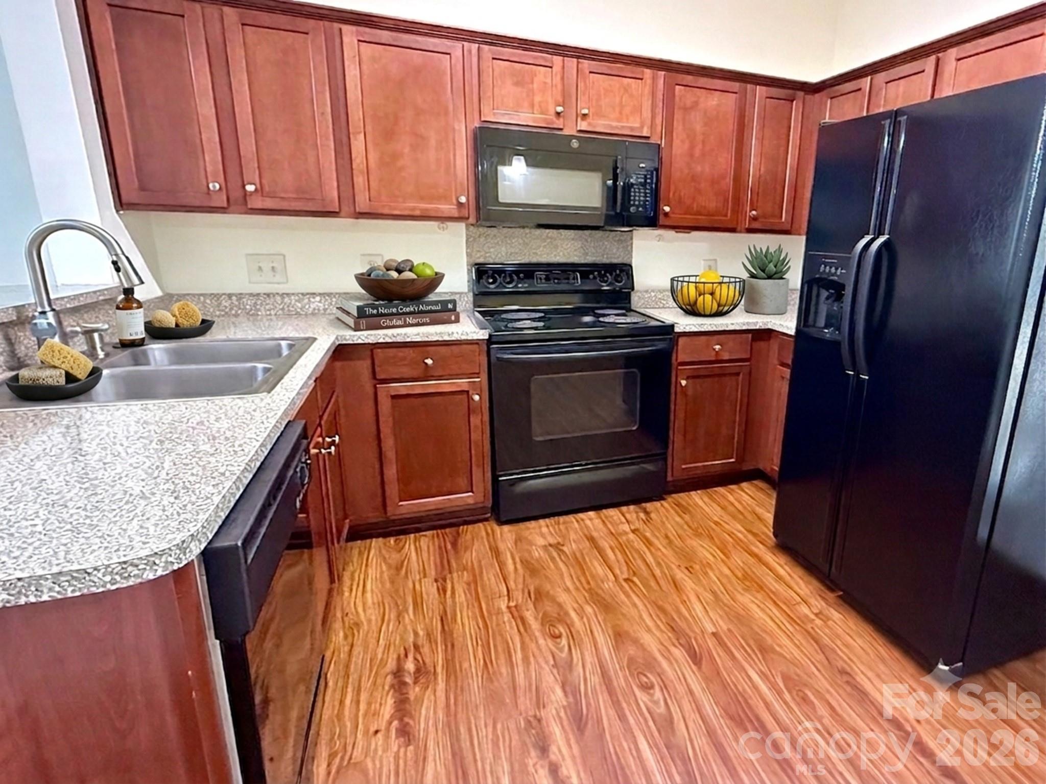 Sullivans Trace - Residential