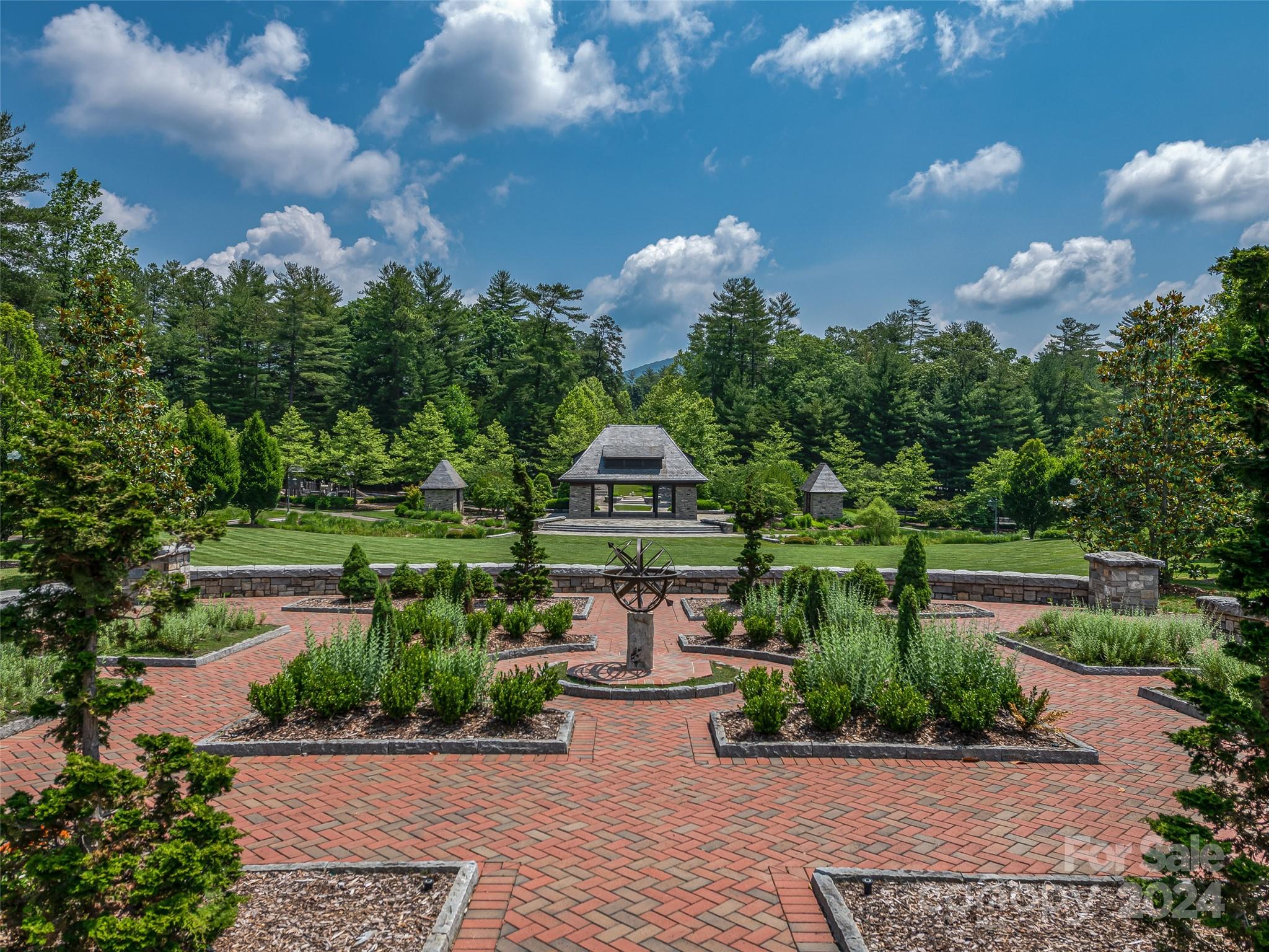 Ramble Biltmore Forest - Residential