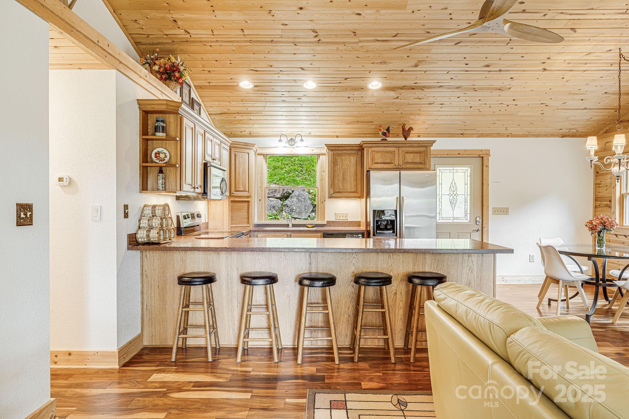 Wolf Laurel - Residential