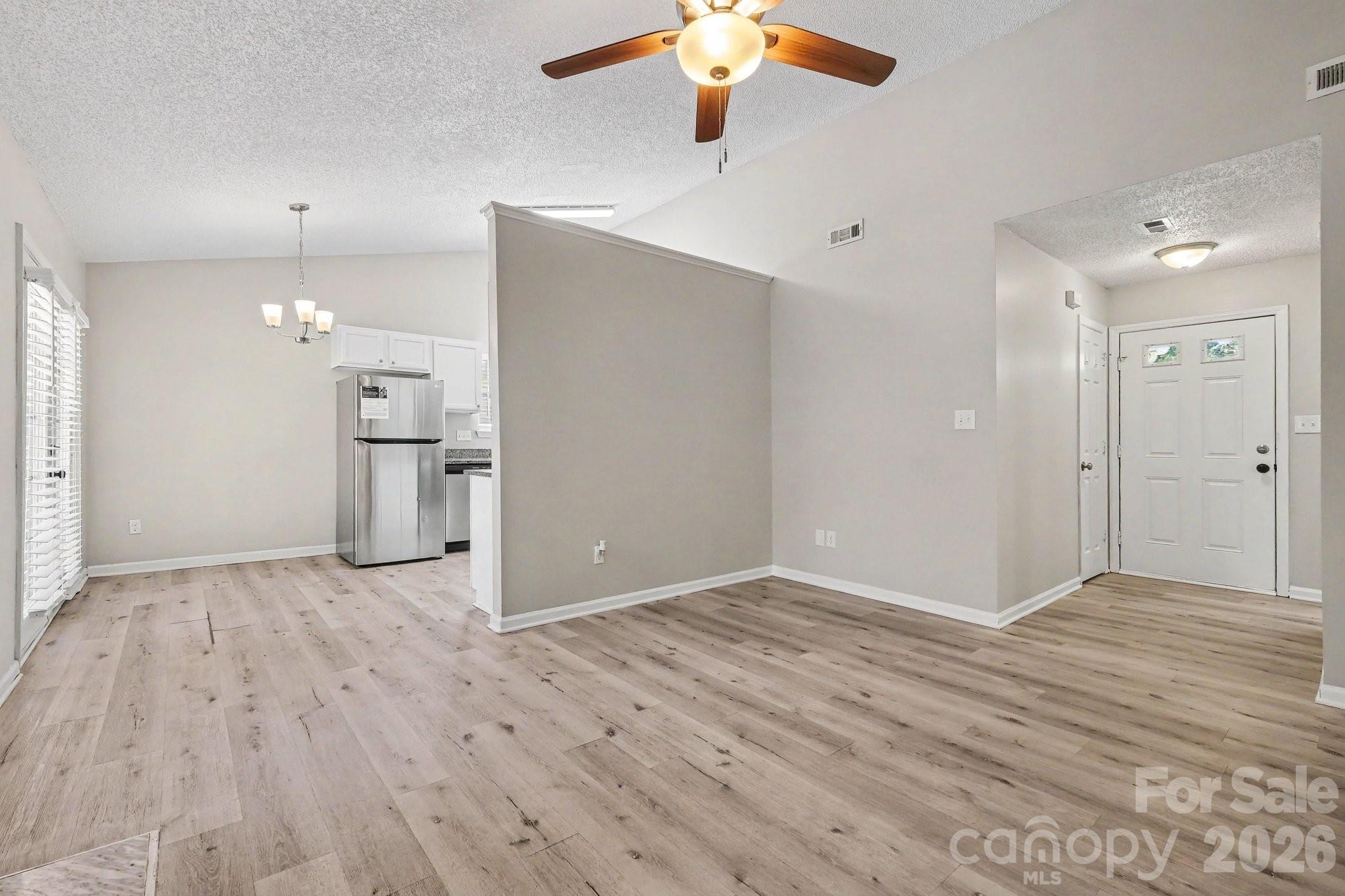 Summit Hills - Residential