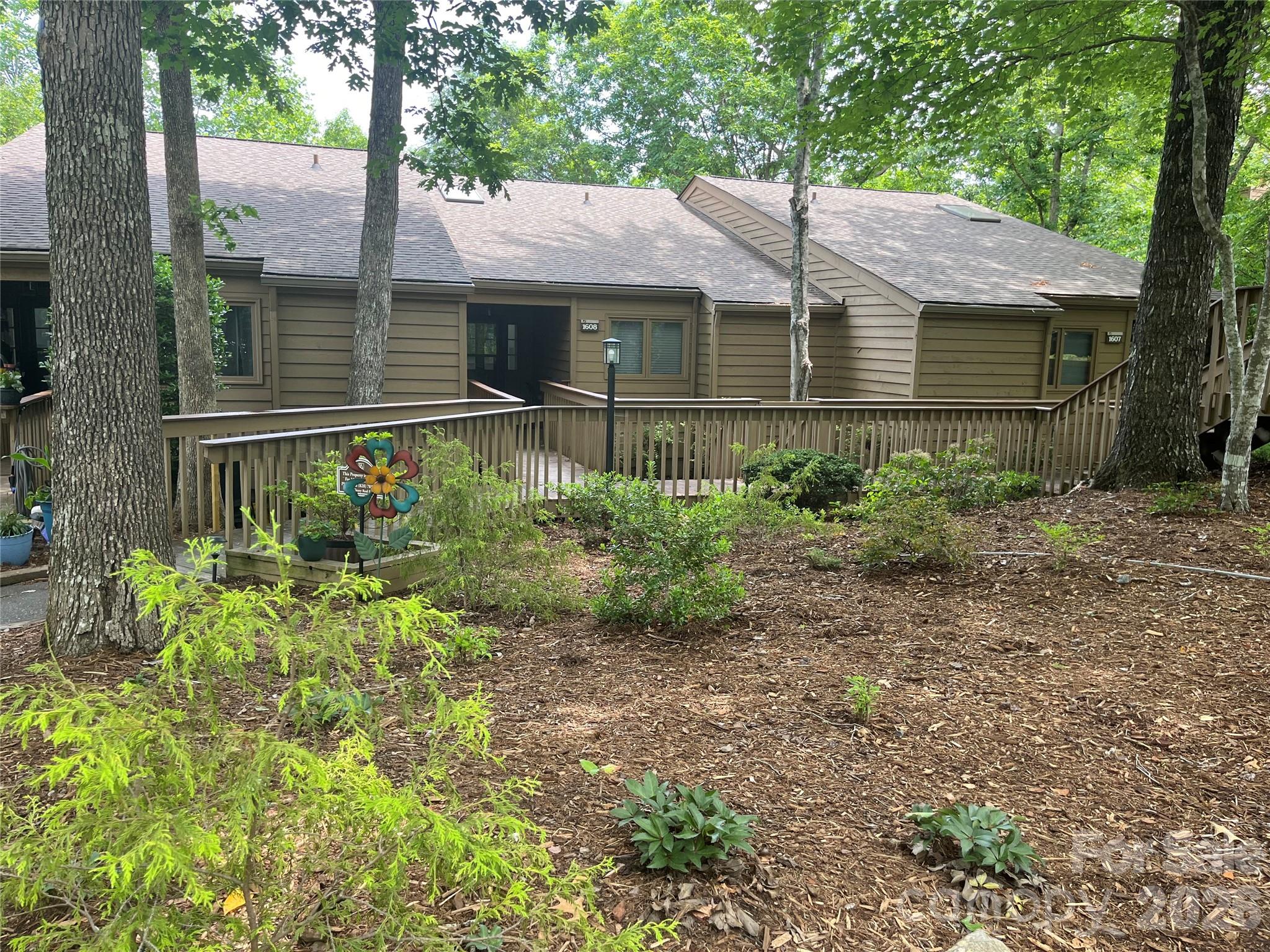 Rumbling Bald on Lake Lure - Residential