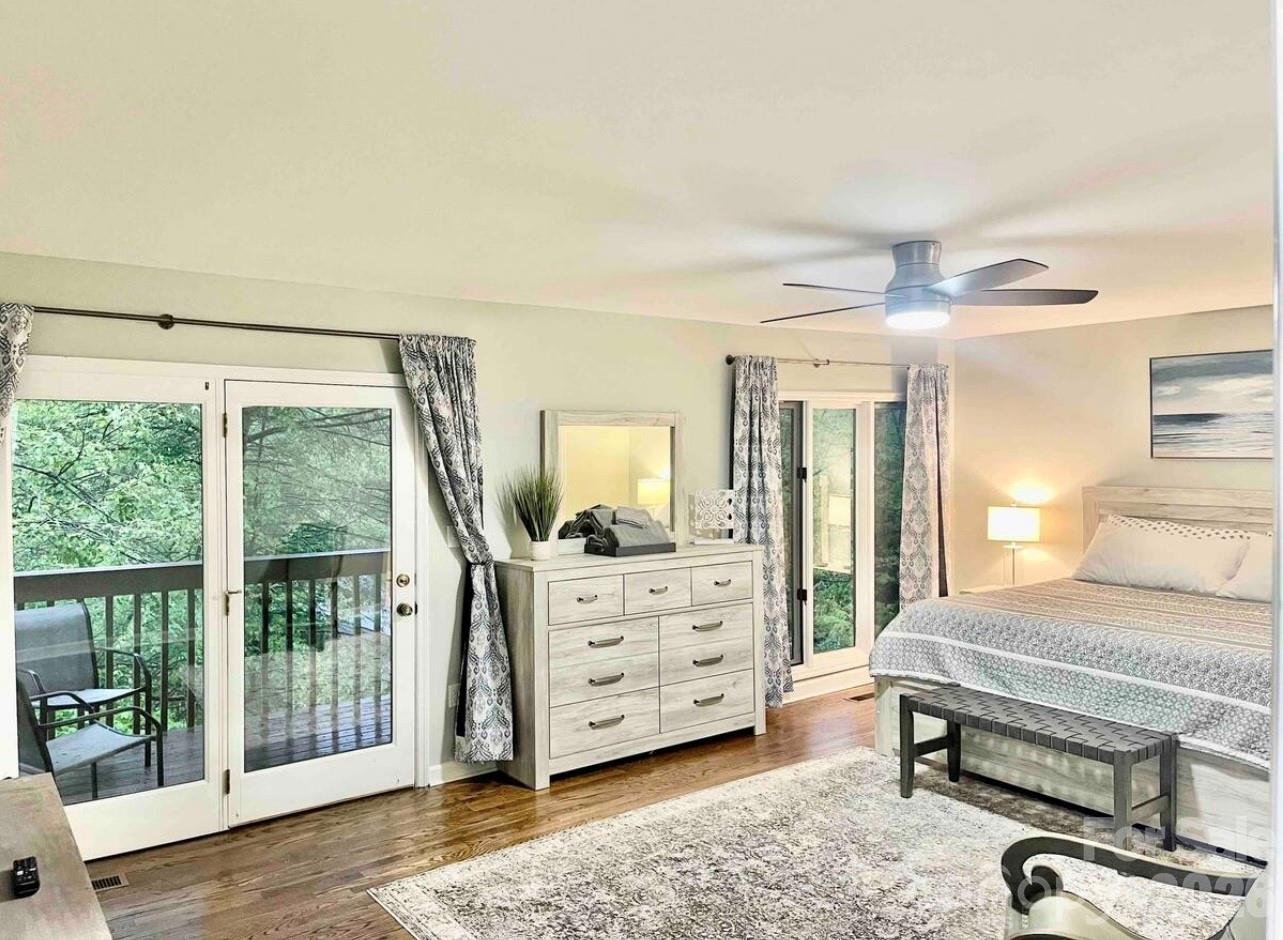 Rumbling Bald on Lake Lure - Residential