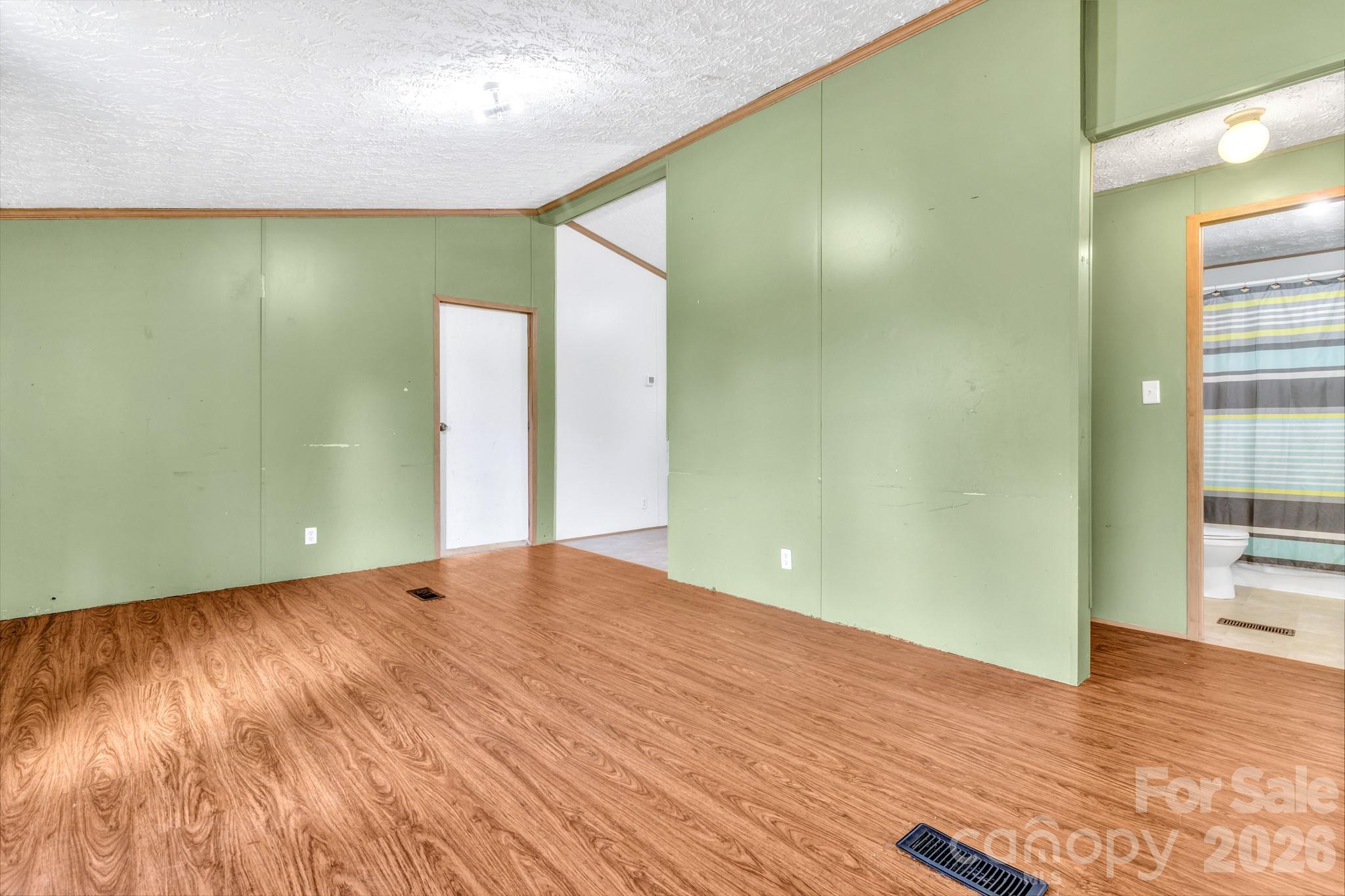 HIGH VALLEY ESTATES - Residential