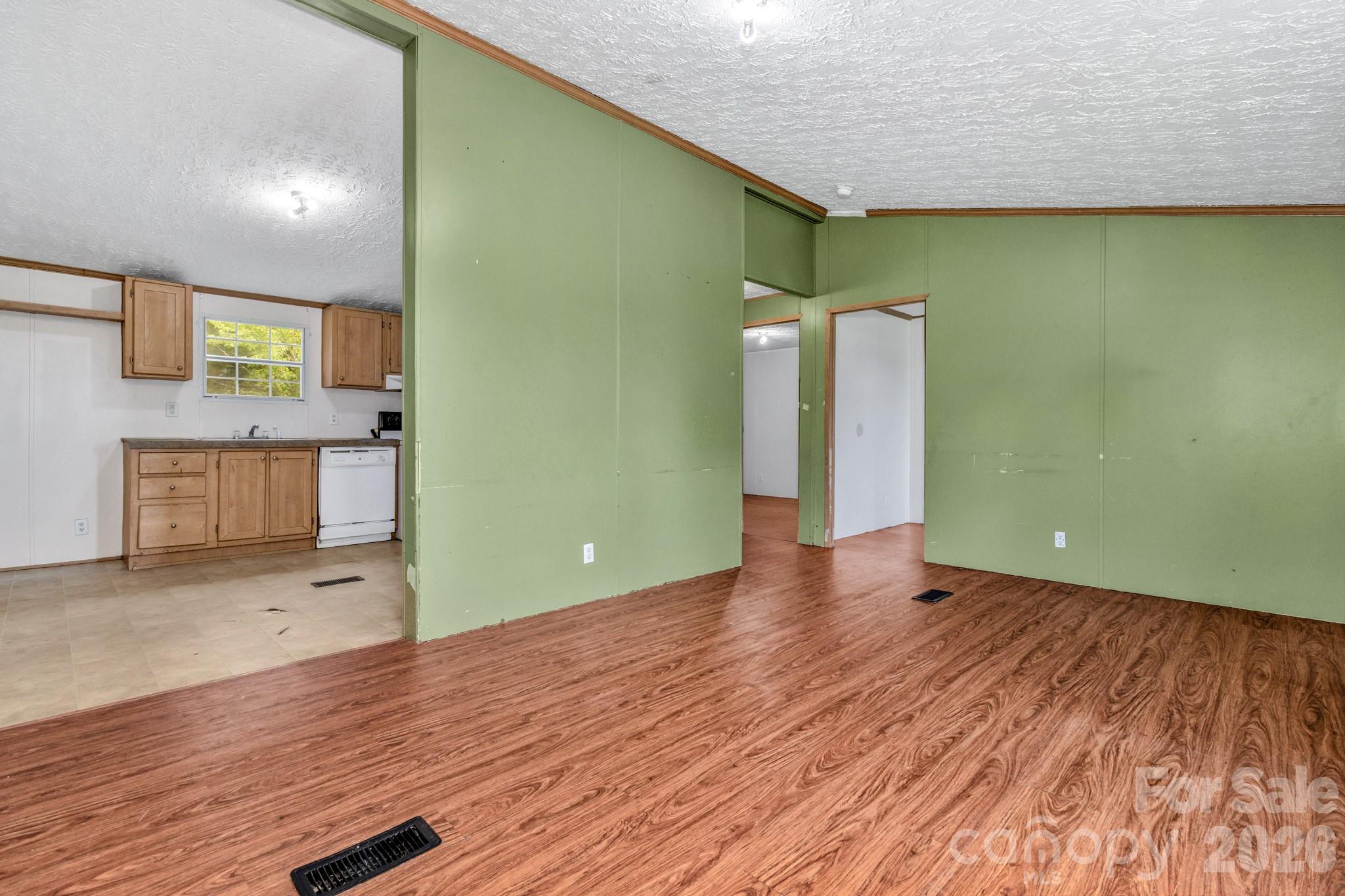 HIGH VALLEY ESTATES - Residential