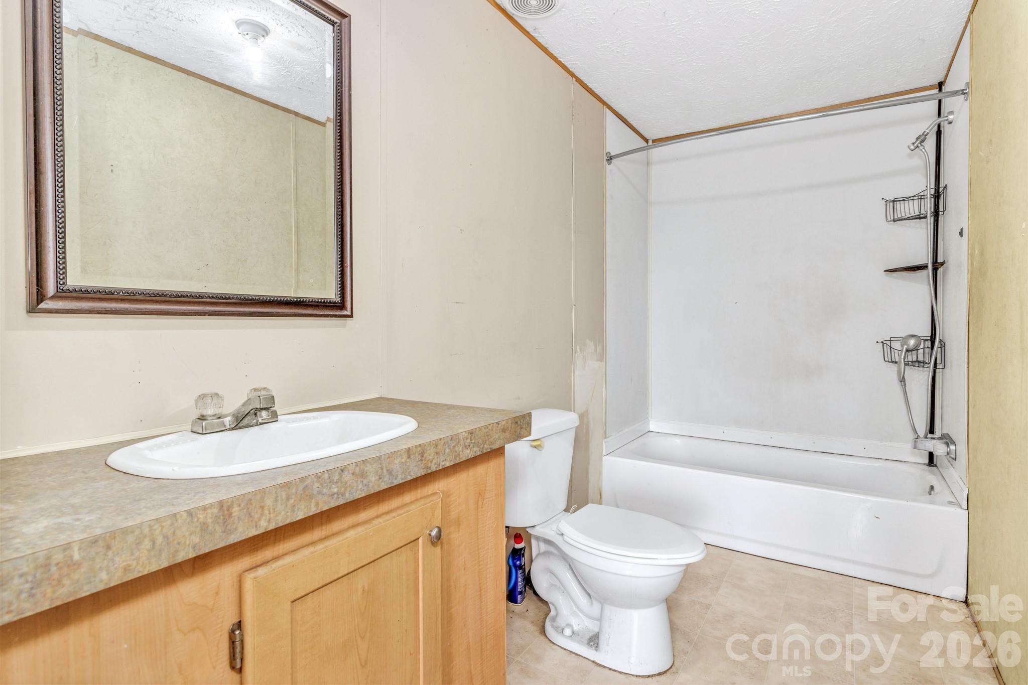 HIGH VALLEY ESTATES - Residential