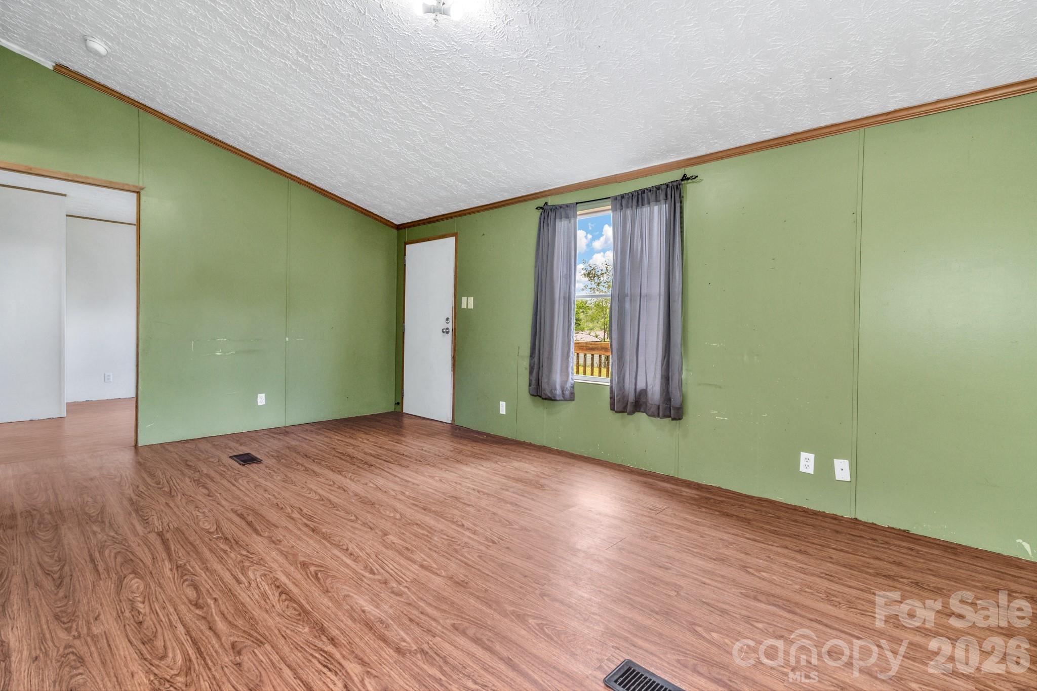 HIGH VALLEY ESTATES - Residential