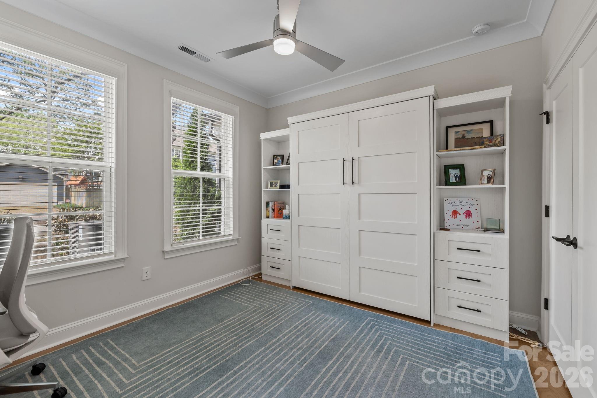 Elizabeth Glen - Residential