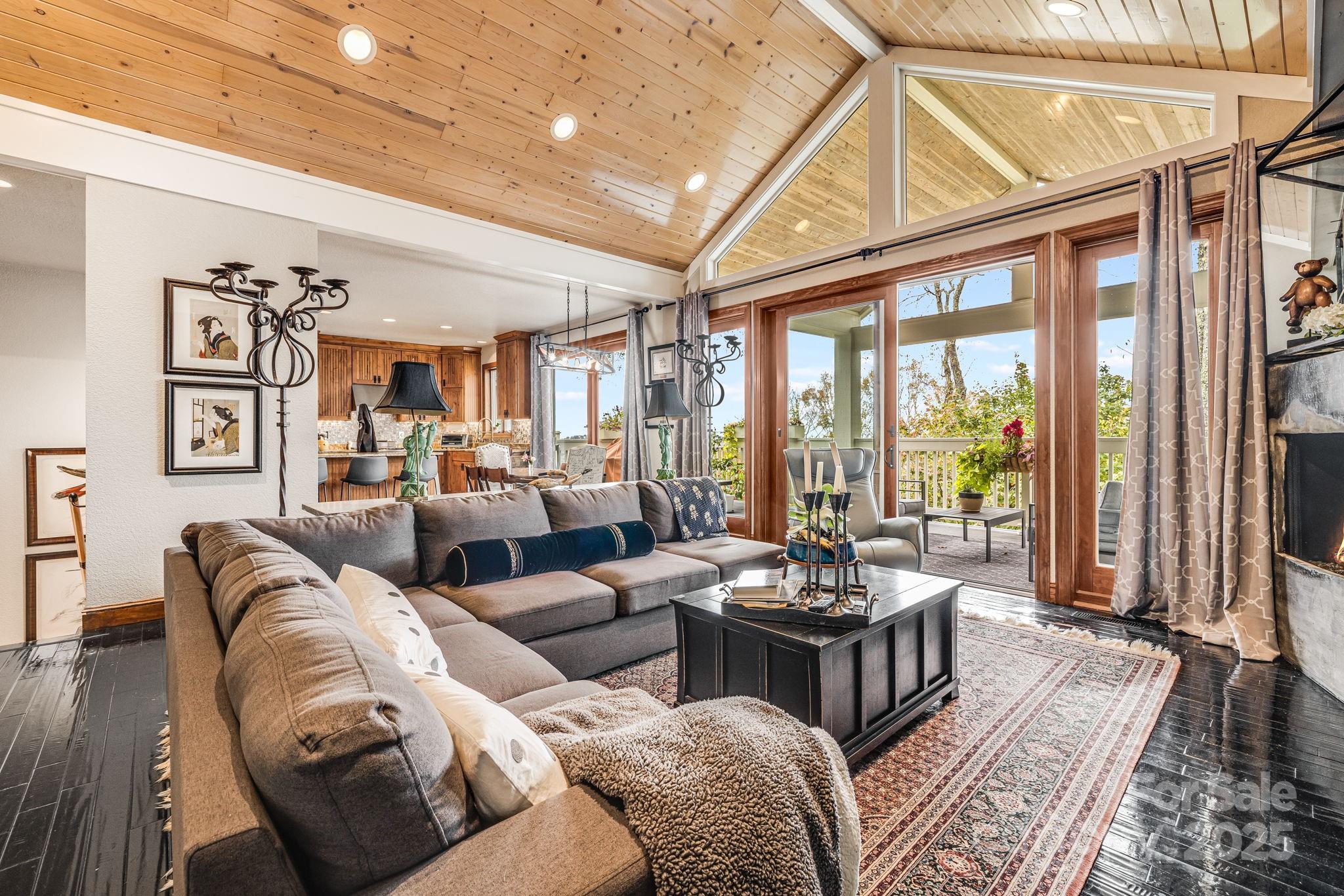 Wolf Laurel - Residential