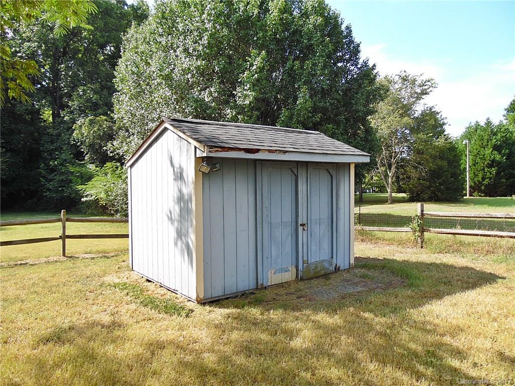 Red Oaks - Residential